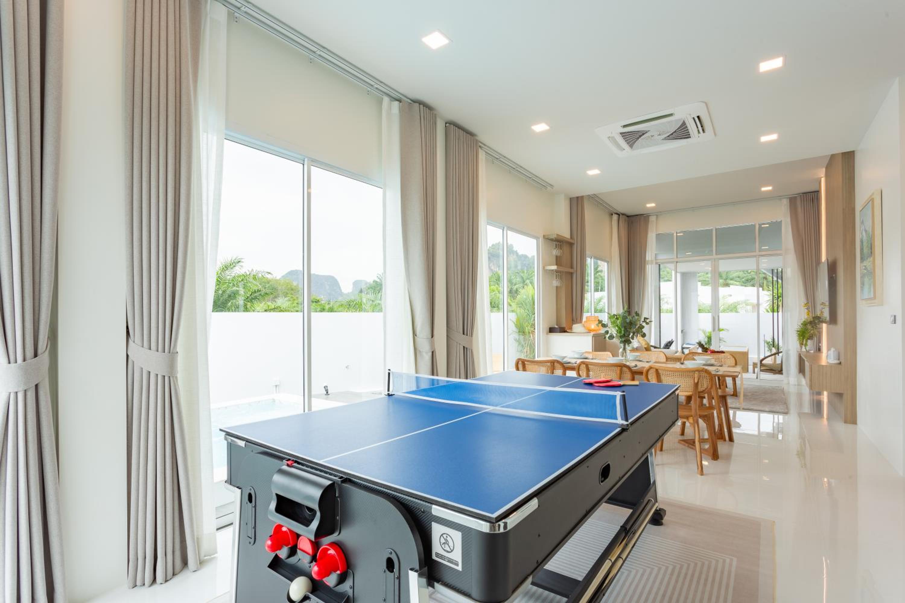 Grand Pool Villa with Rooftop