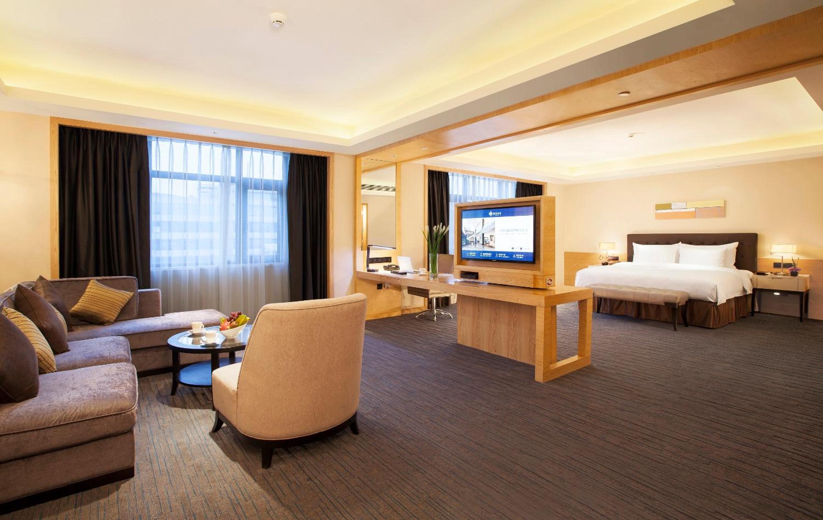 Executive Suite photo 3