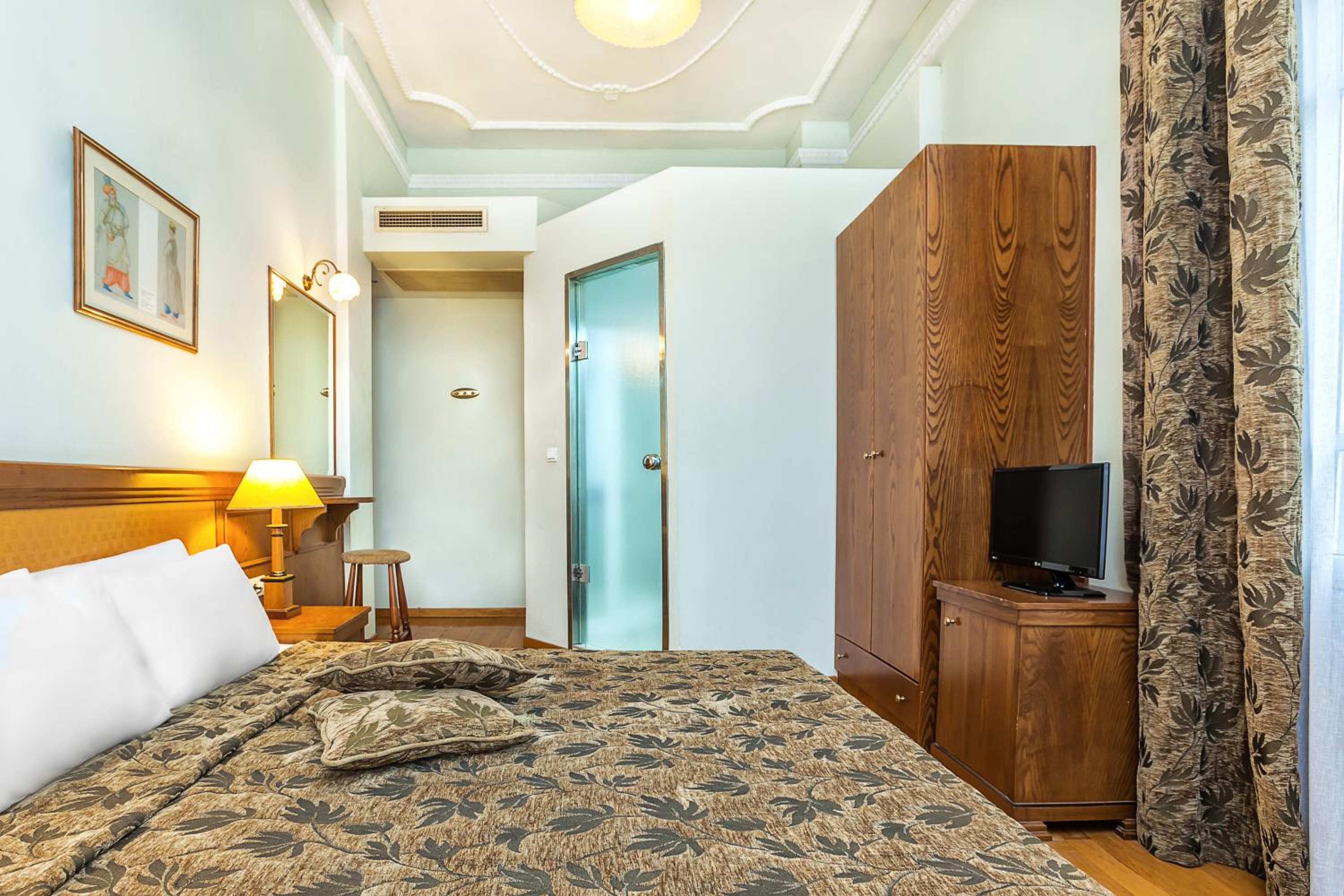 Single Room