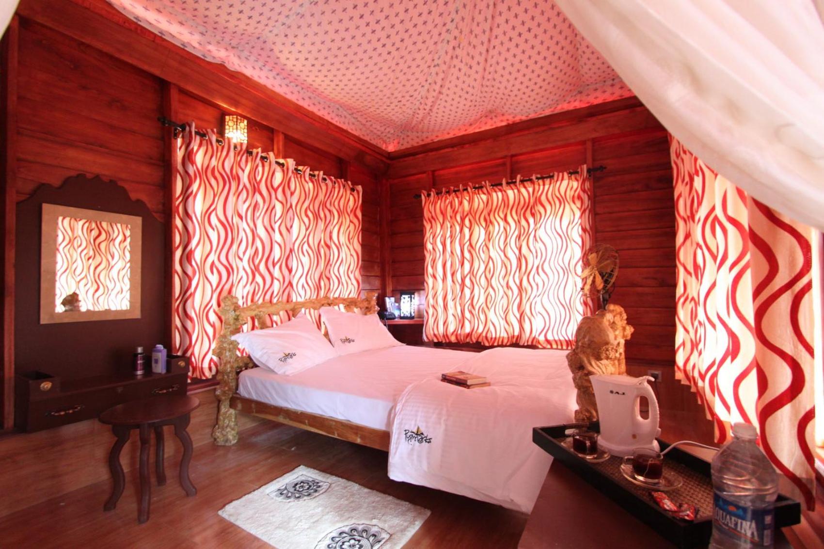 Deluxe Junior Suite