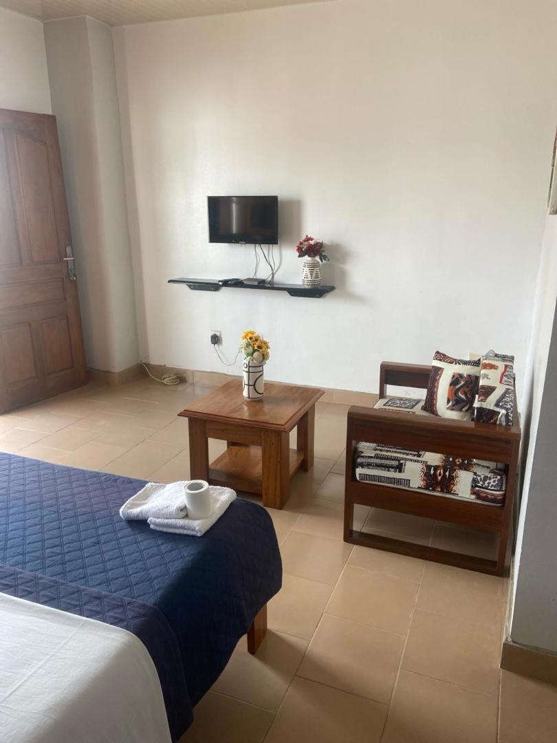 Budget Double Room photo 2