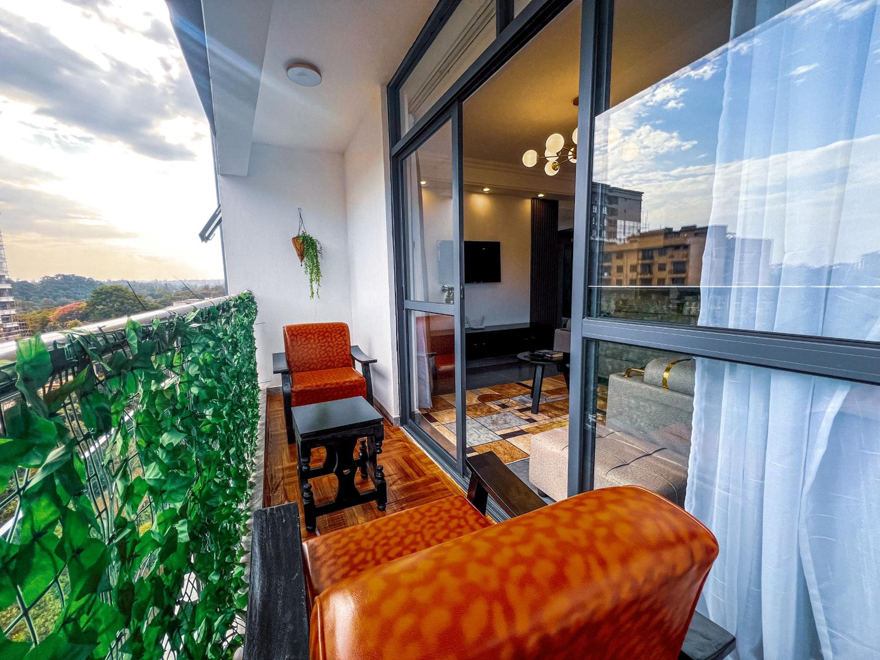 Apartment with Garden View