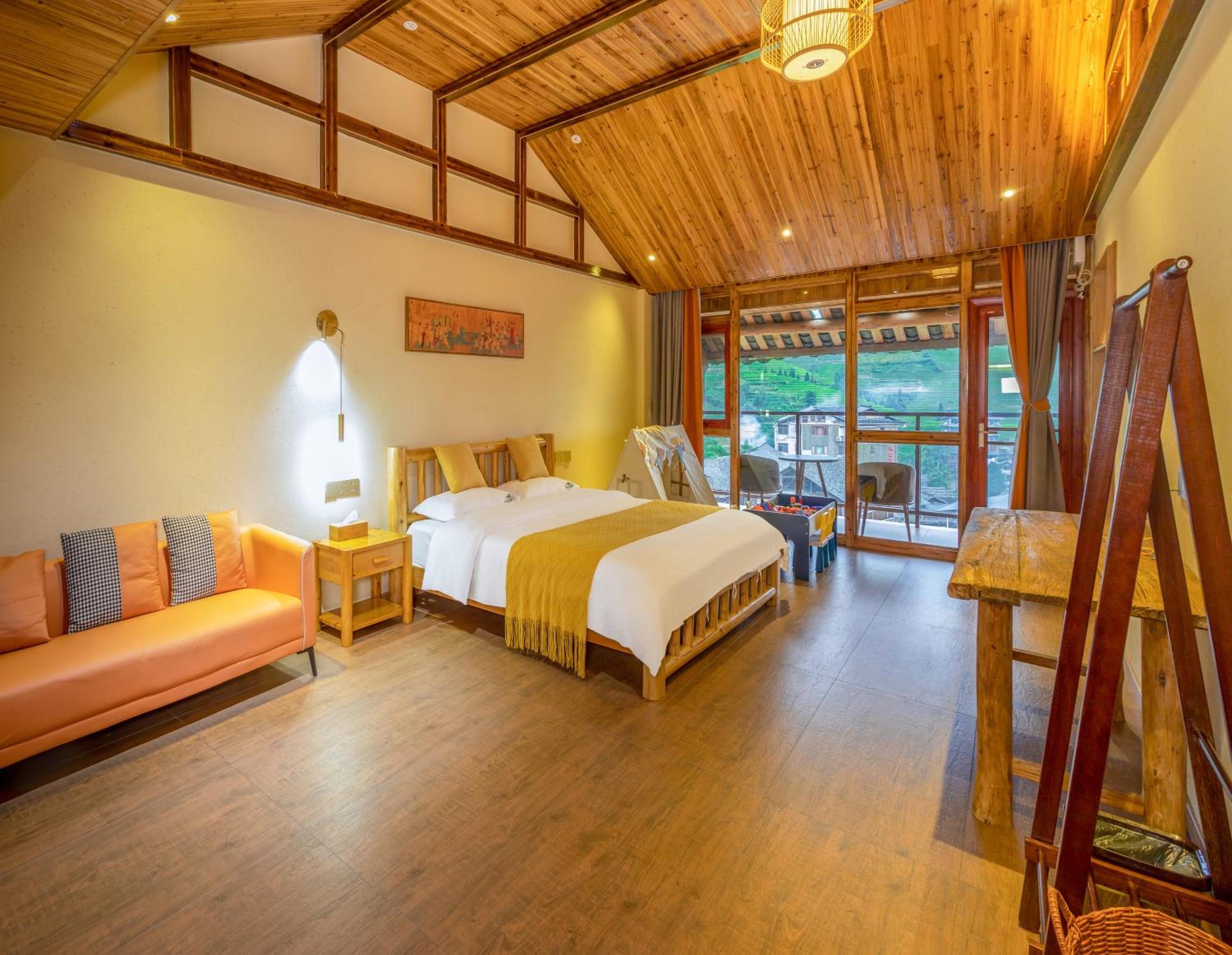 Suite with Mountain View photo 1
