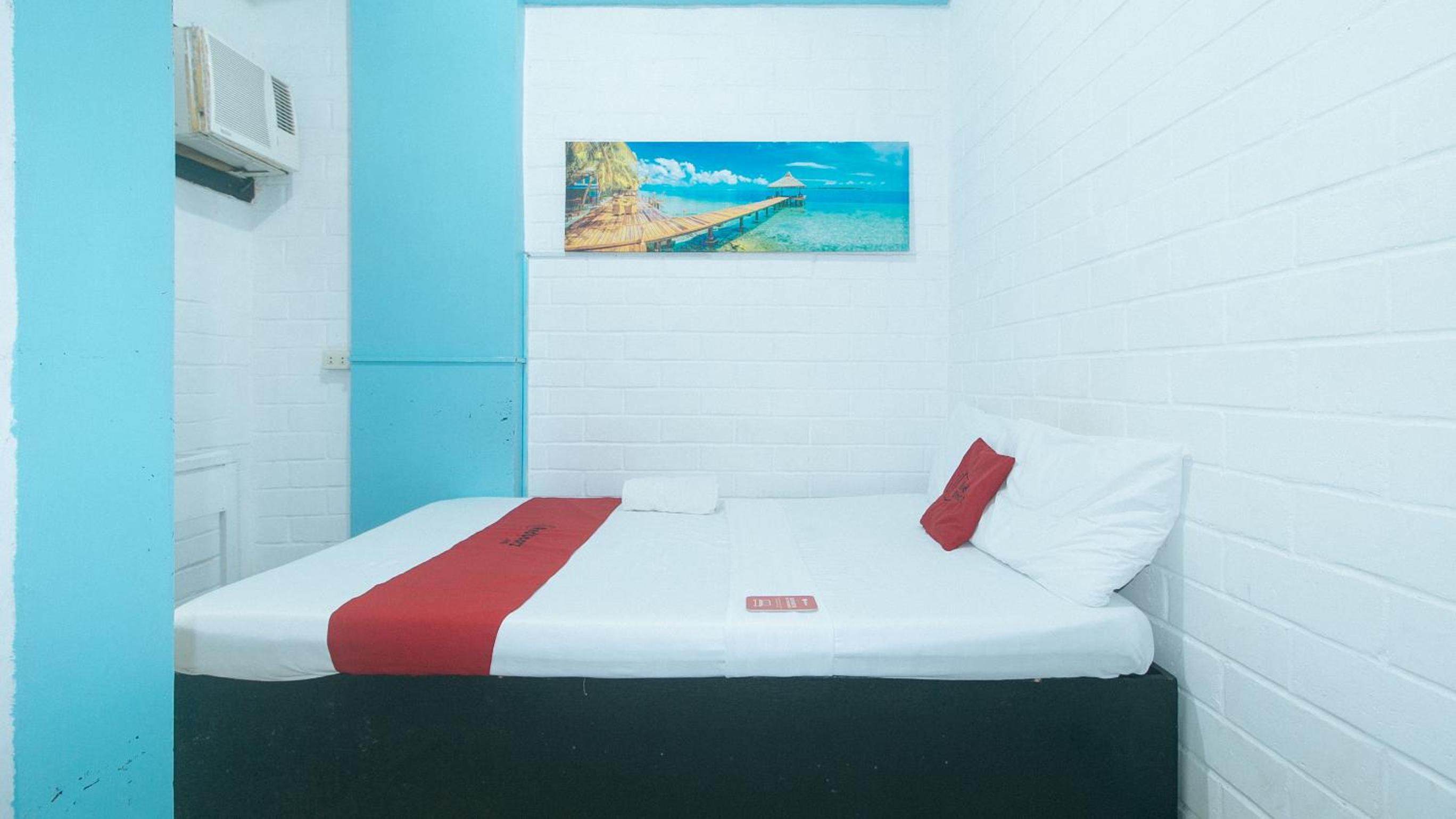 Standard Double Room - Photo 4