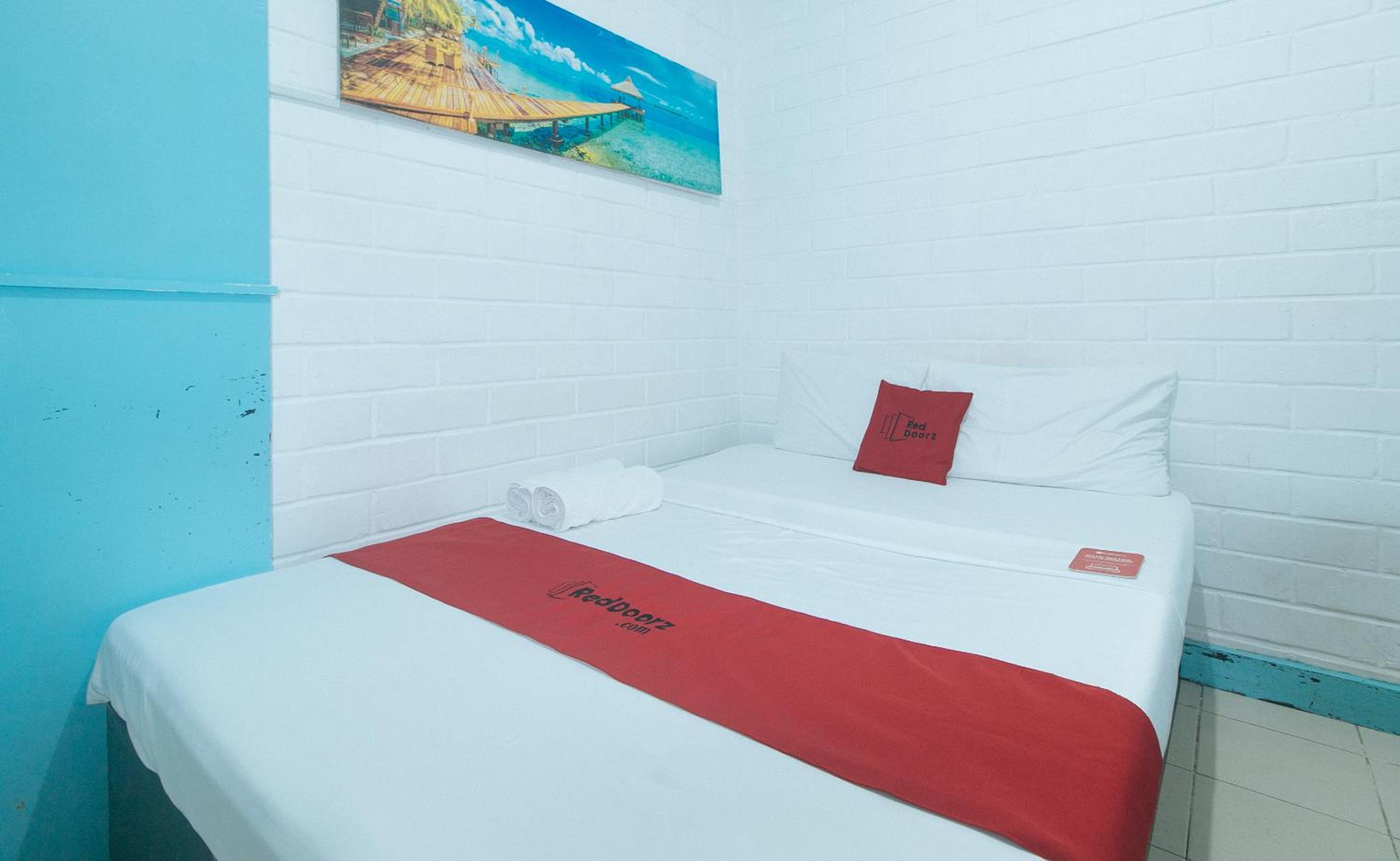 Standard Double Room - Photo 7