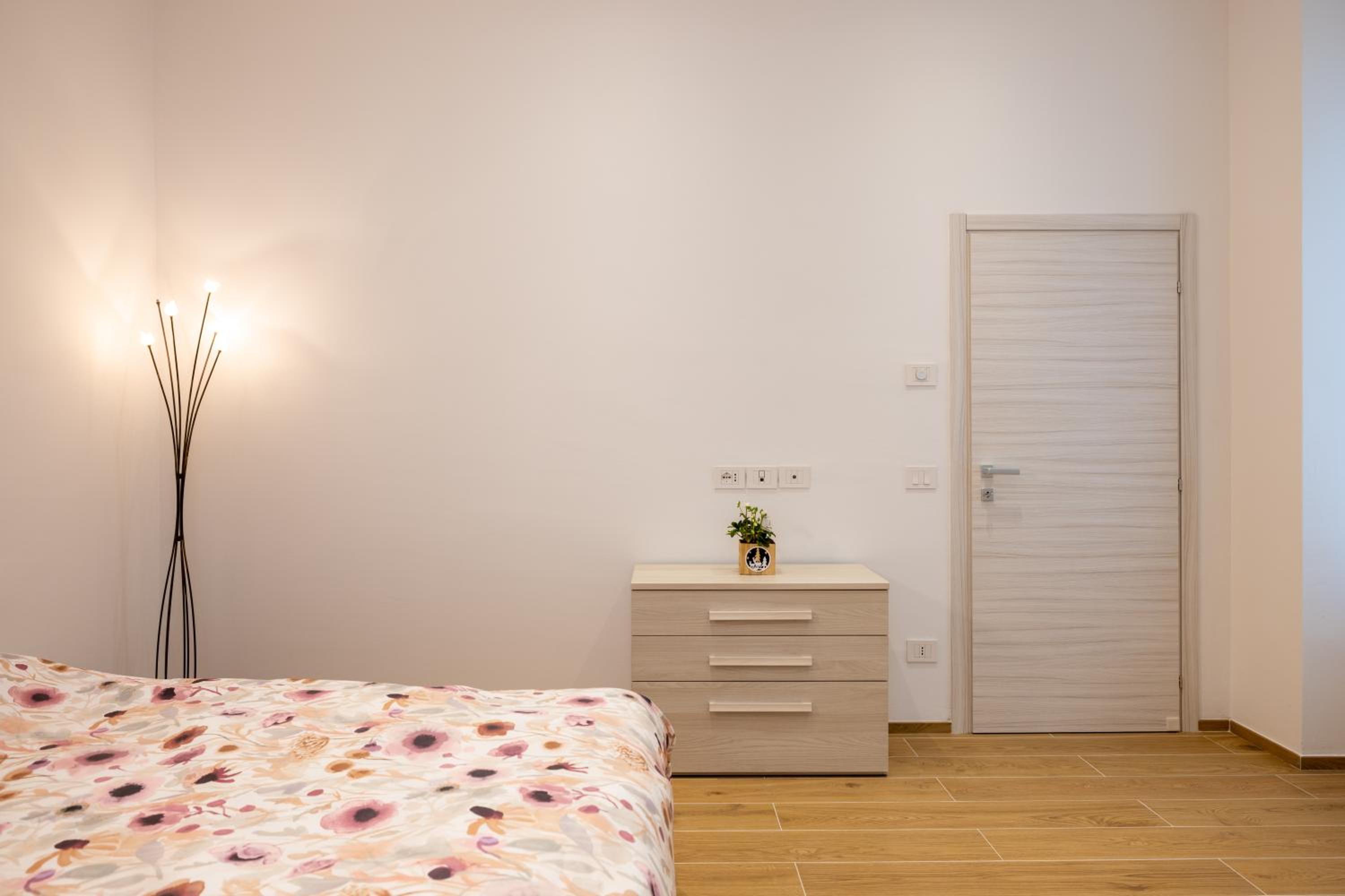 Classic Apartment photo 3