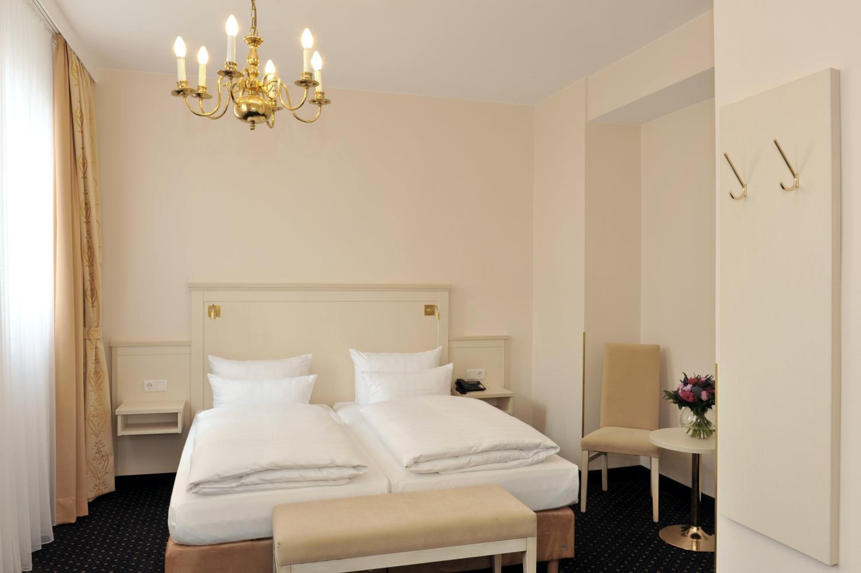 Comfort Room - Photo 11