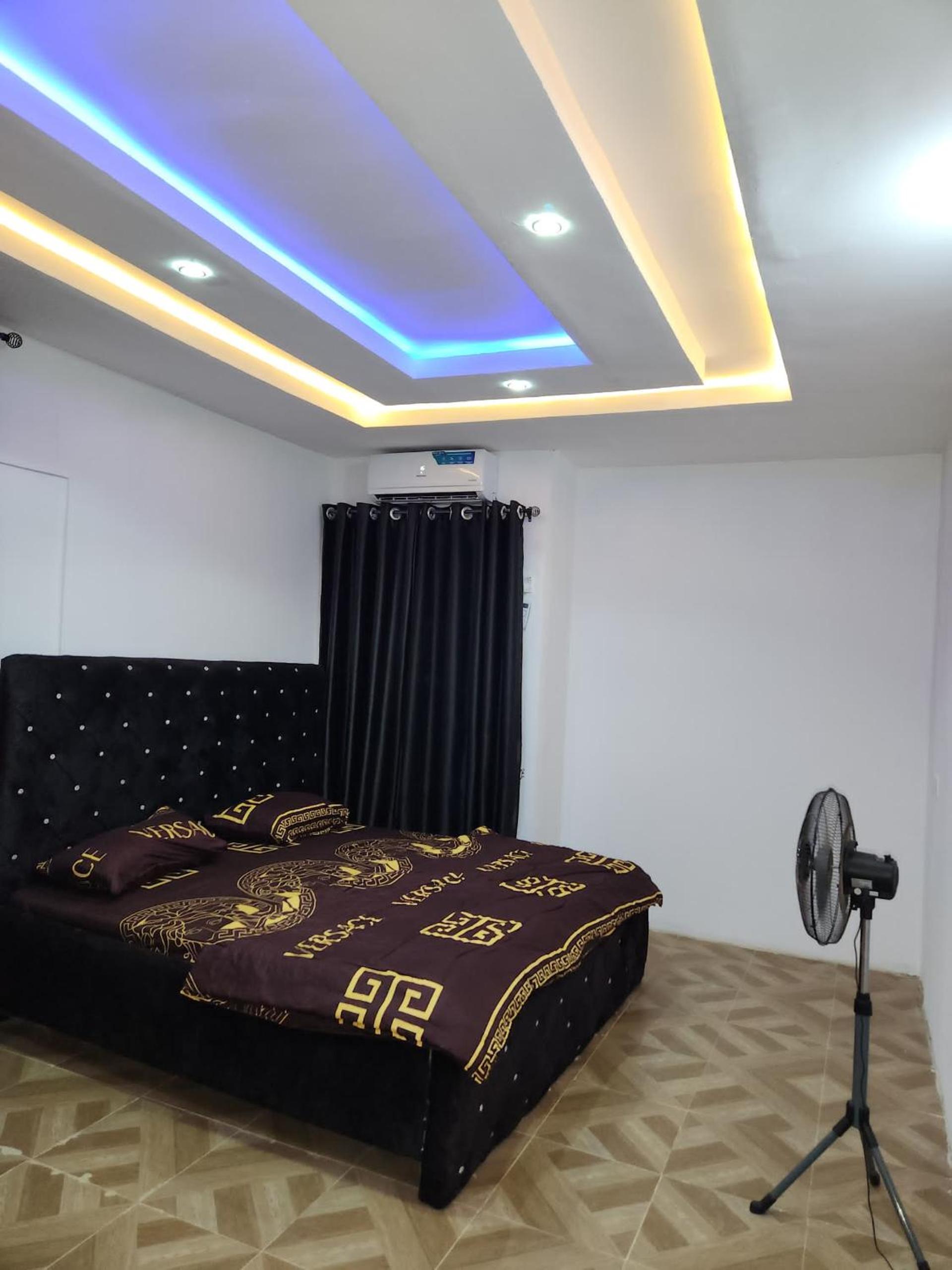 Two-Bedroom Apartment with Balcony photo 2