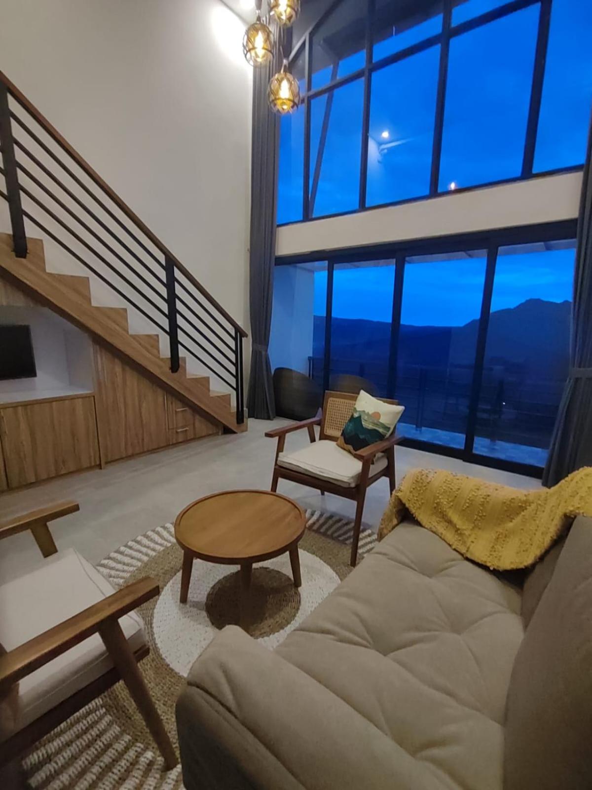 Loft - Photo 26