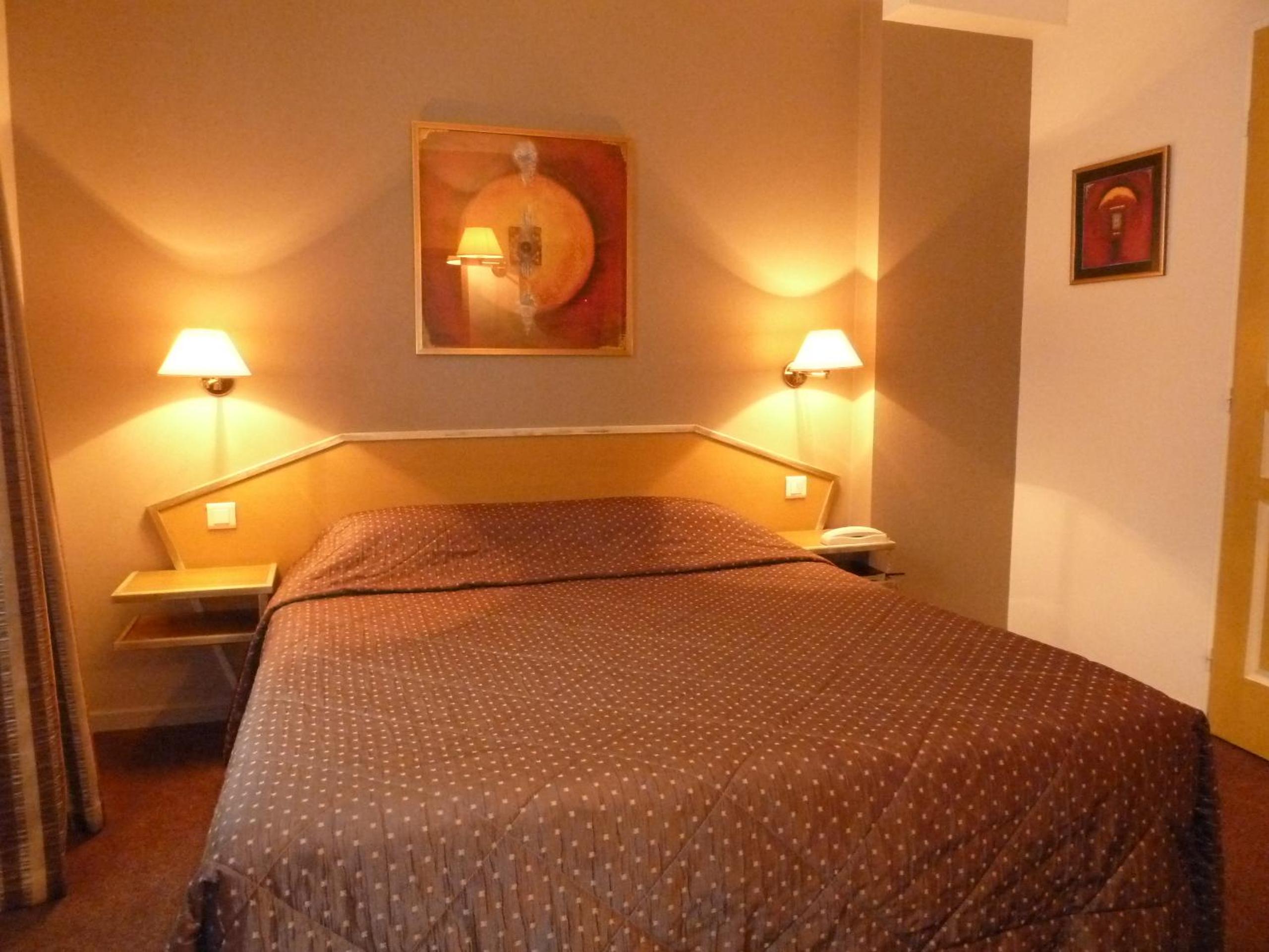 Standard Double Room in the Annex Building