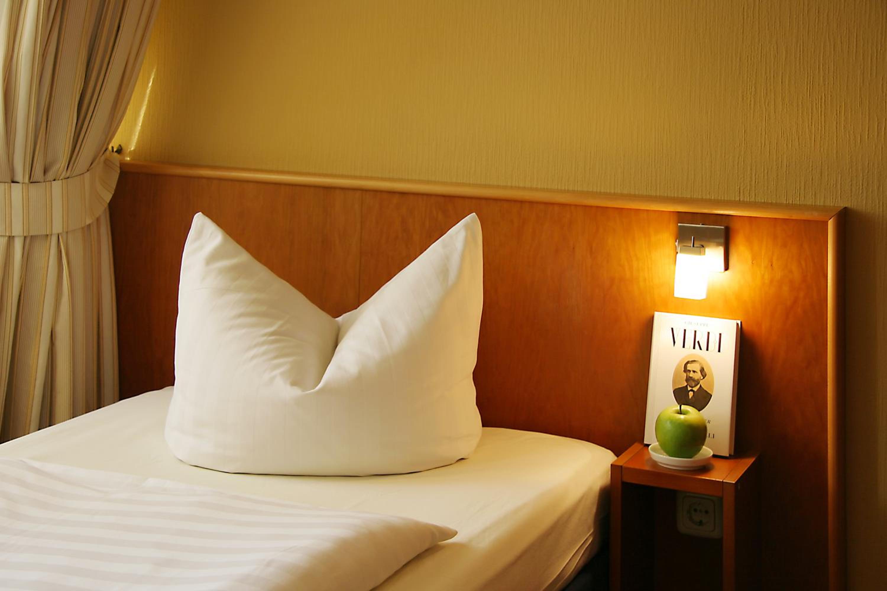 Single Room photo 1