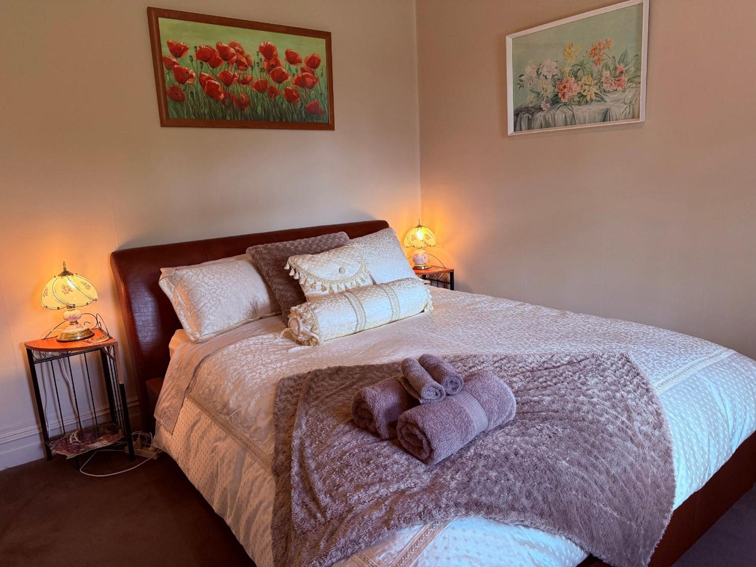 Standard Queen Room photo 3