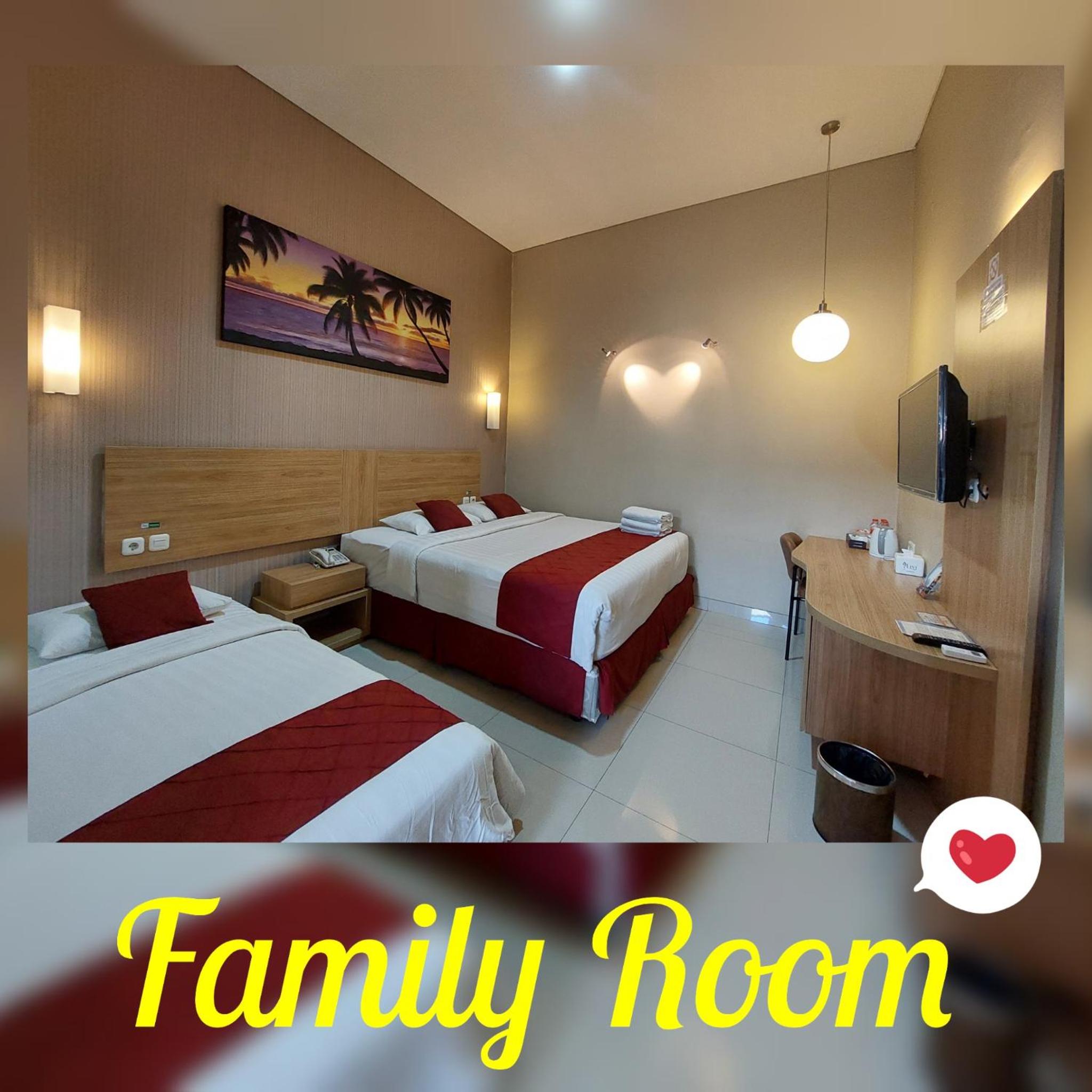 Family Room - Photo 1