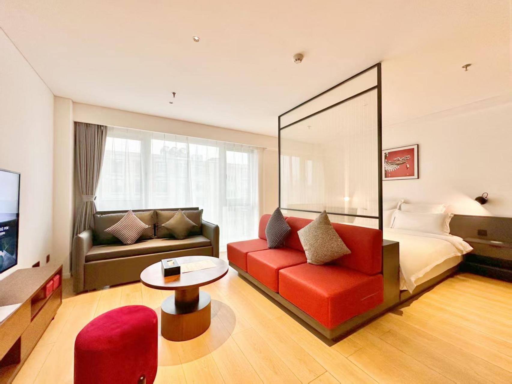 Selected Studio with Extra Sofa bed (free coffee, washing machine, kitchen)