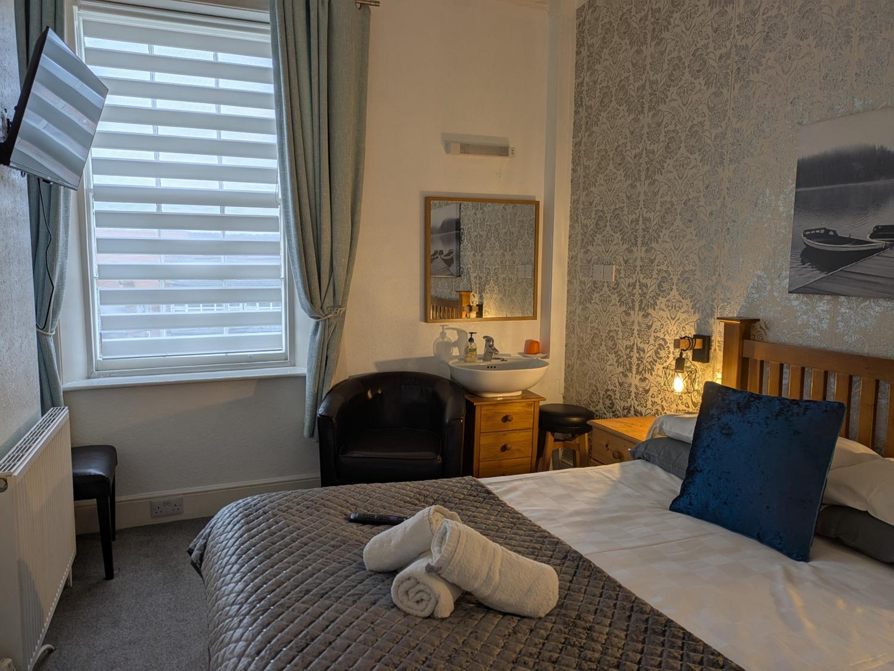 Standard Double Room with Shared Bathroom and Toilet