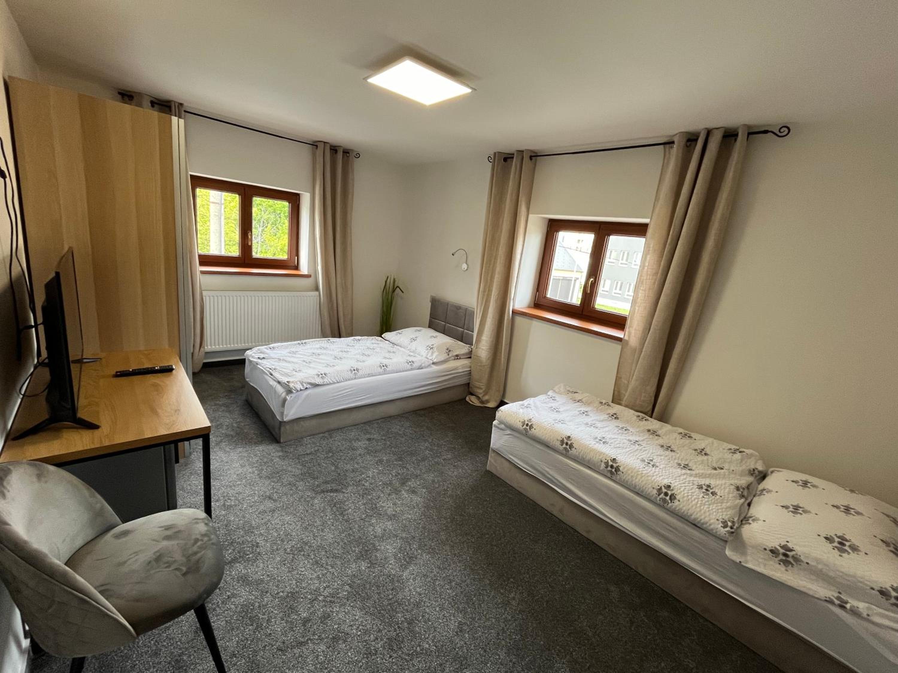 Deluxe Twin Room