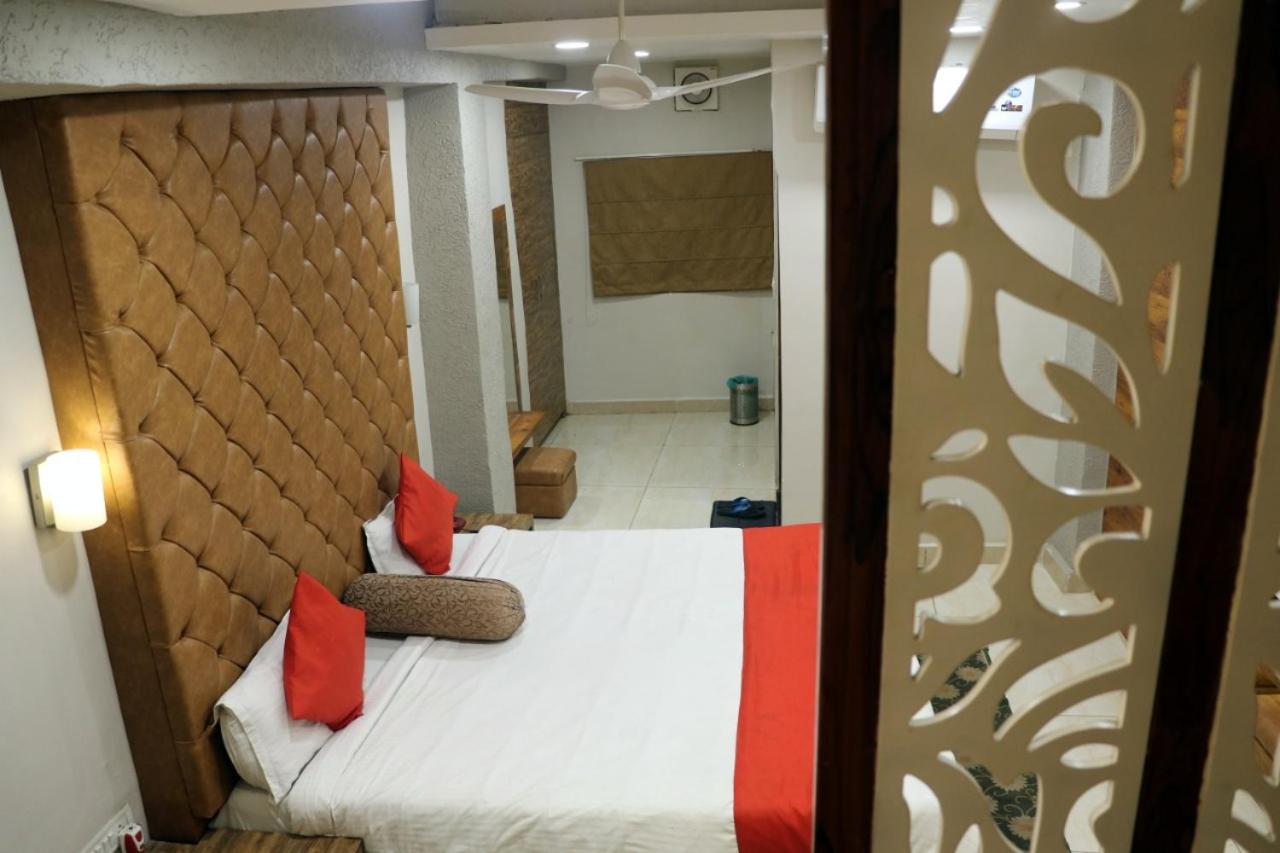 Double Room - Photo 7