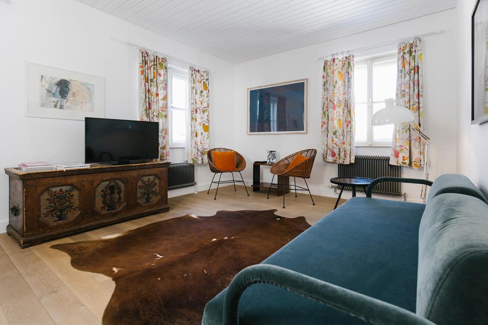Suite - Photo 4
