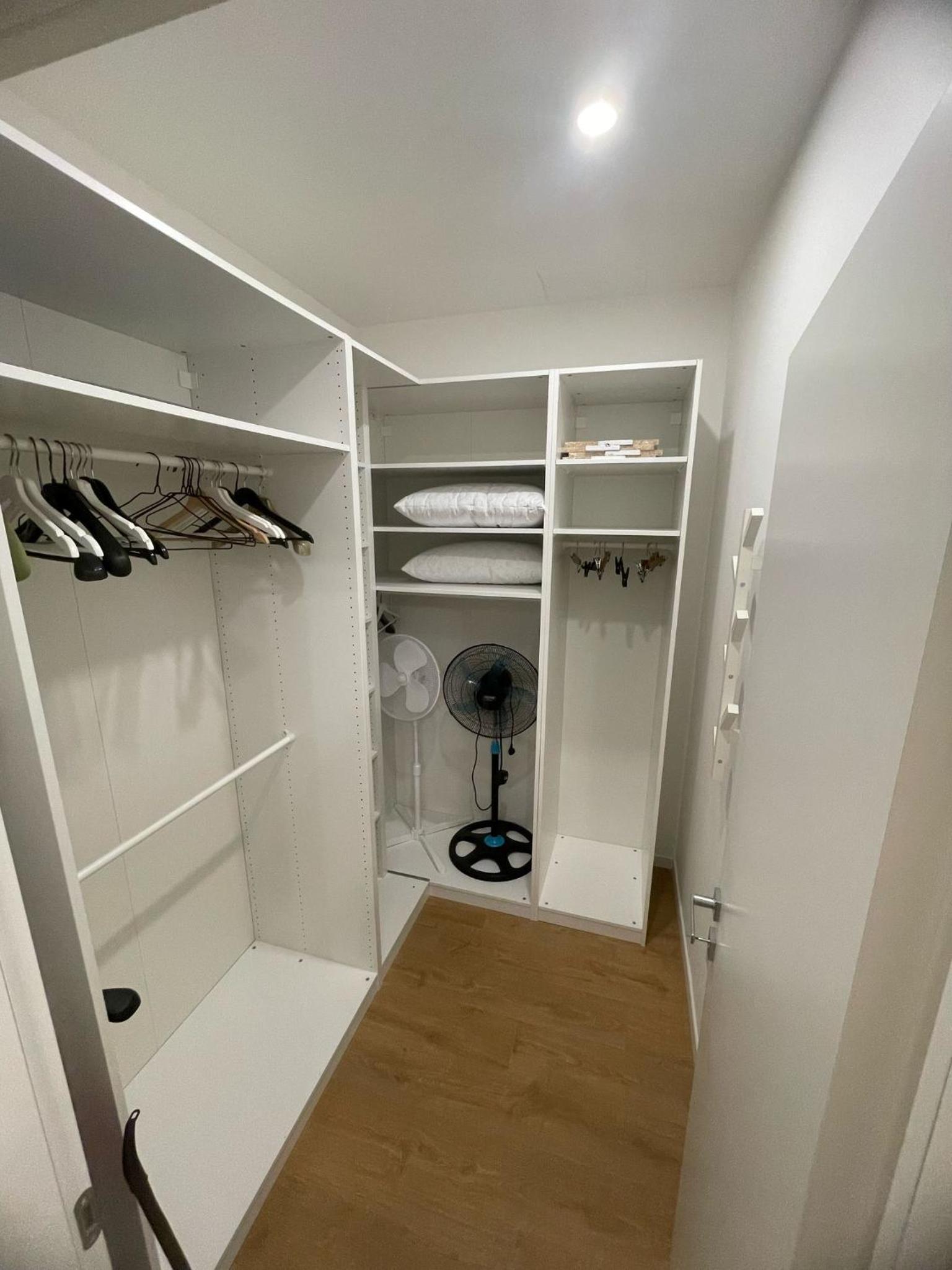 One-Bedroom Deluxe Apartment