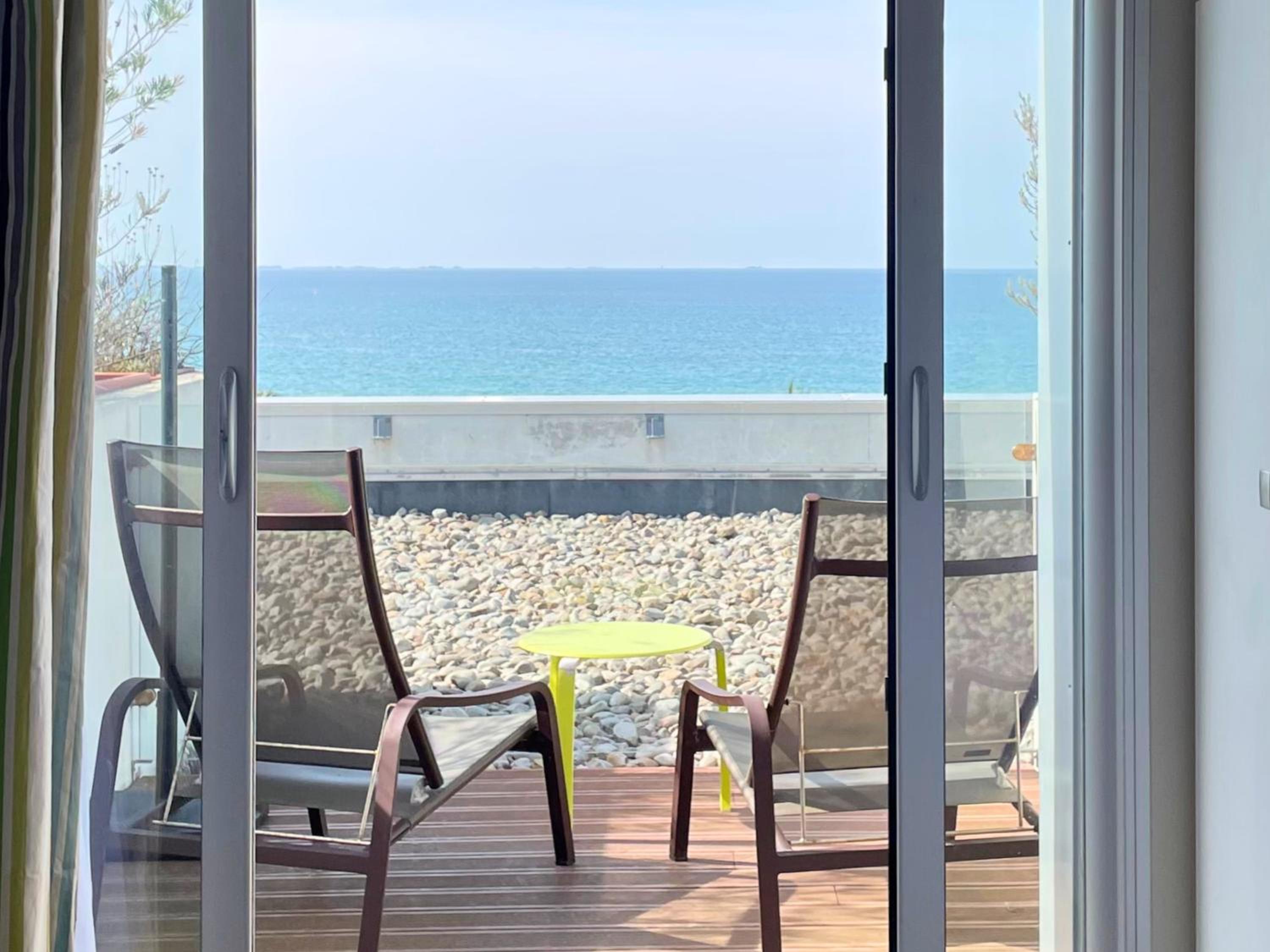 Double Room with Sea View and Terrasse
