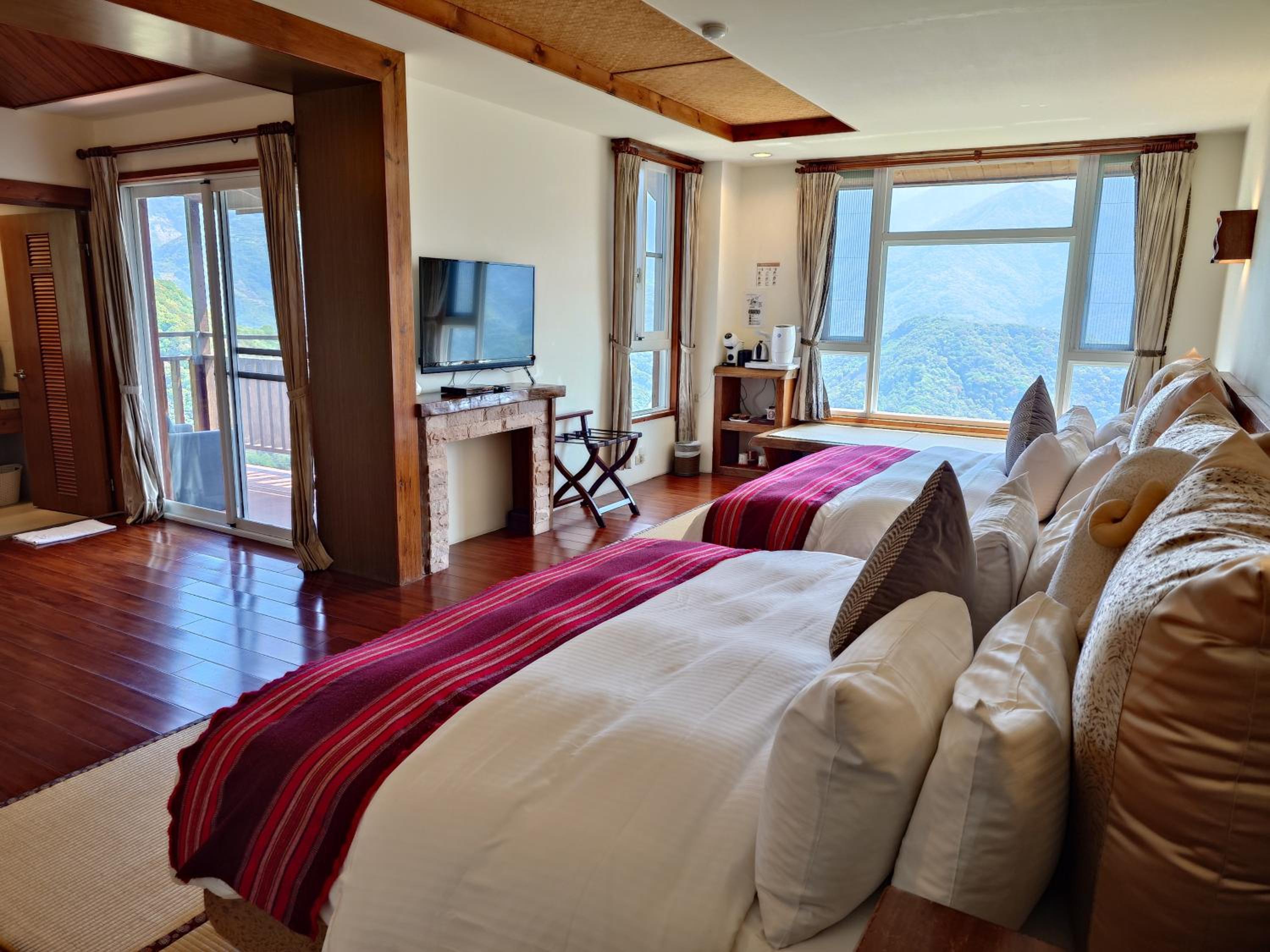 Quadruple Room with Balcony