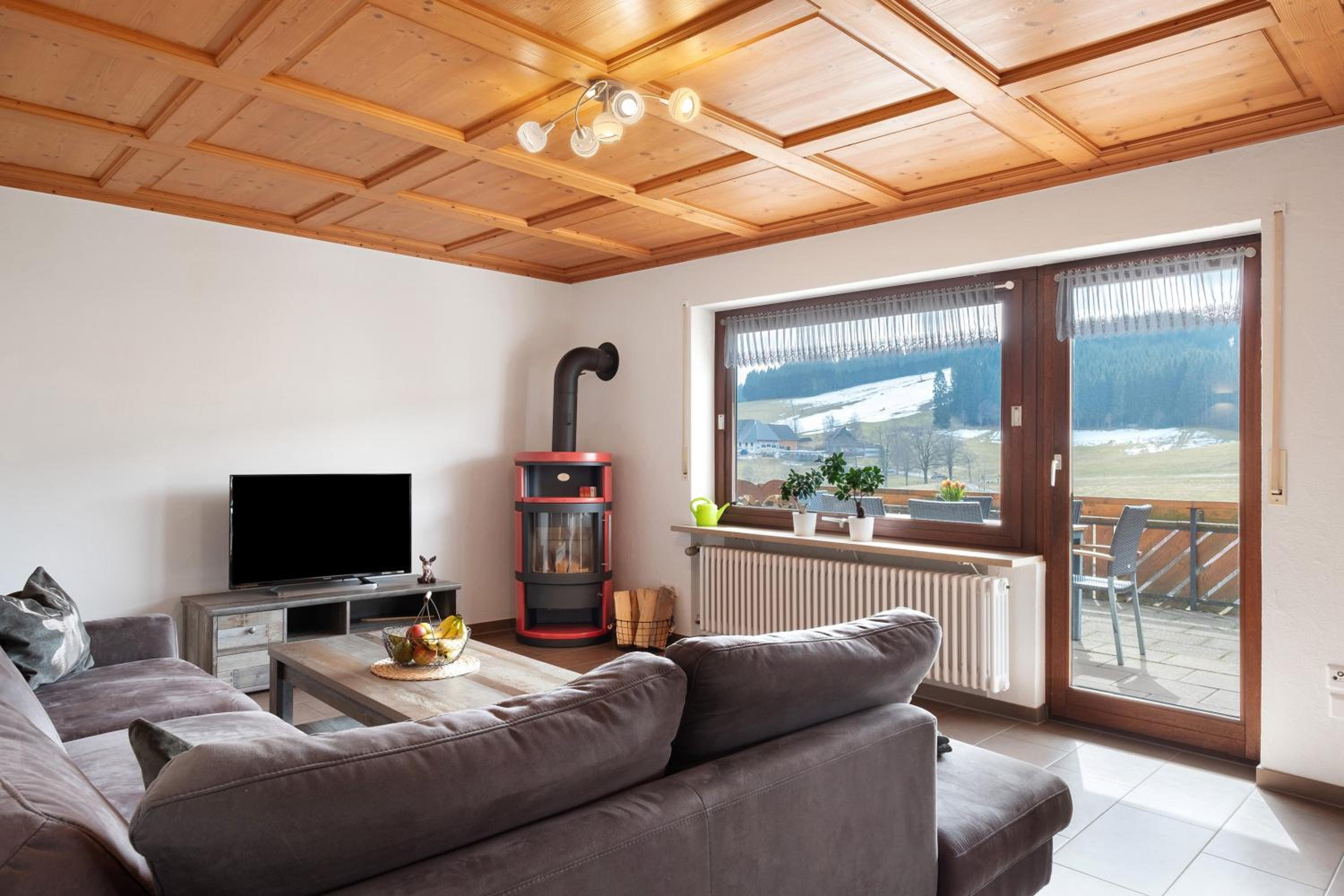 Two-Bedroom Deluxe Apartment with Garden View photo 1