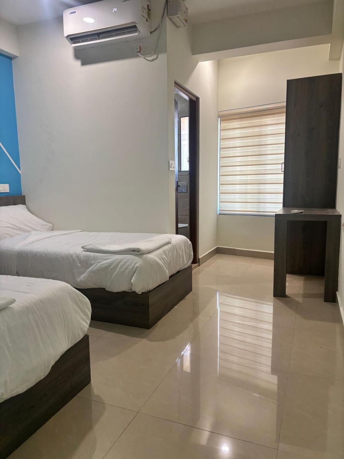Superior Double or Twin Room - Photo 5