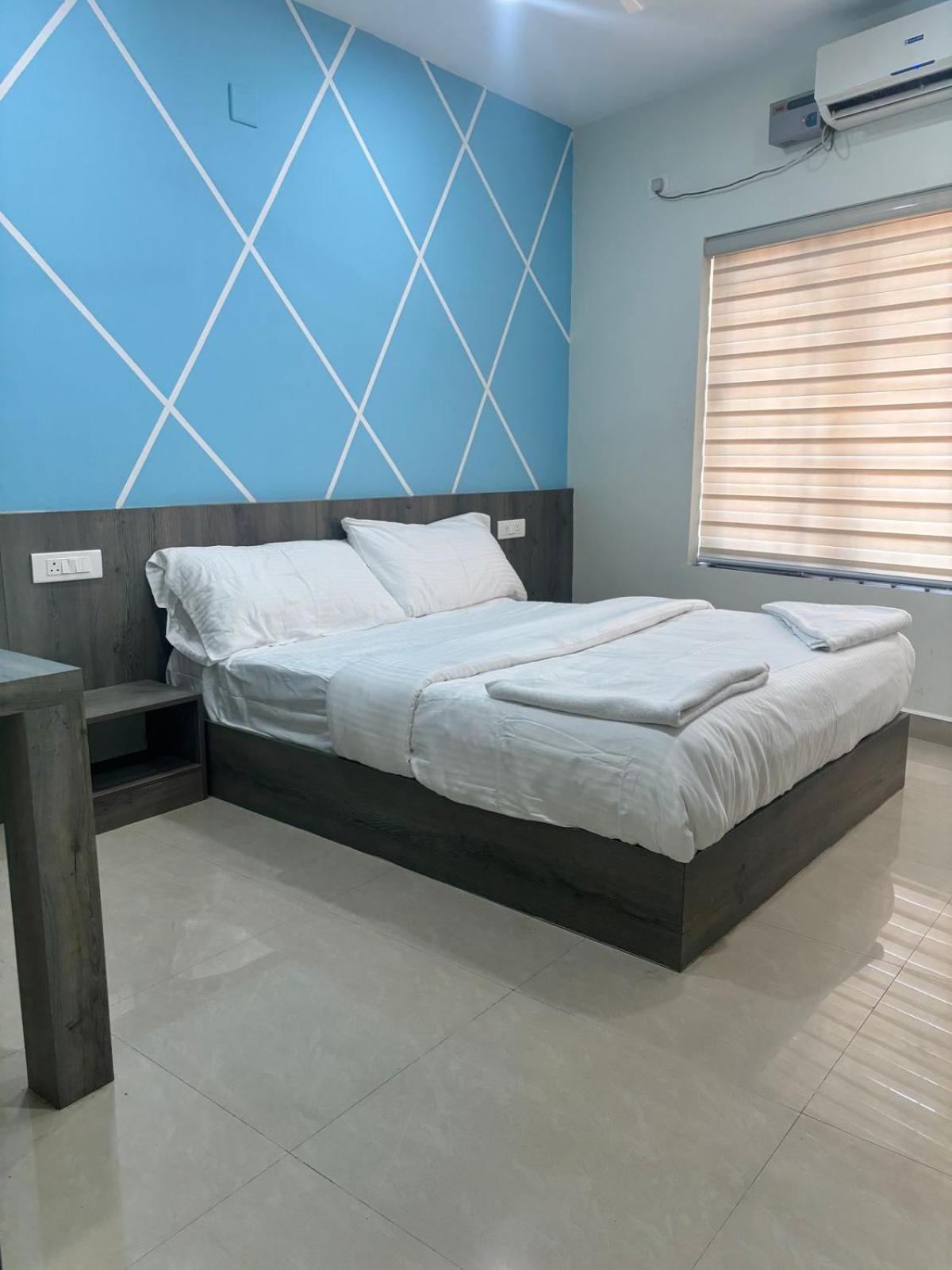 Standard Double Room - Photo 4