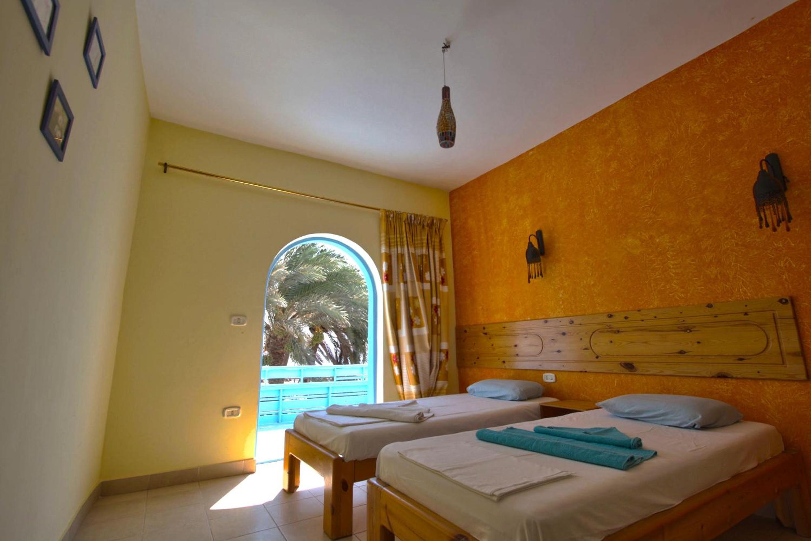 Double Room - Photo 2