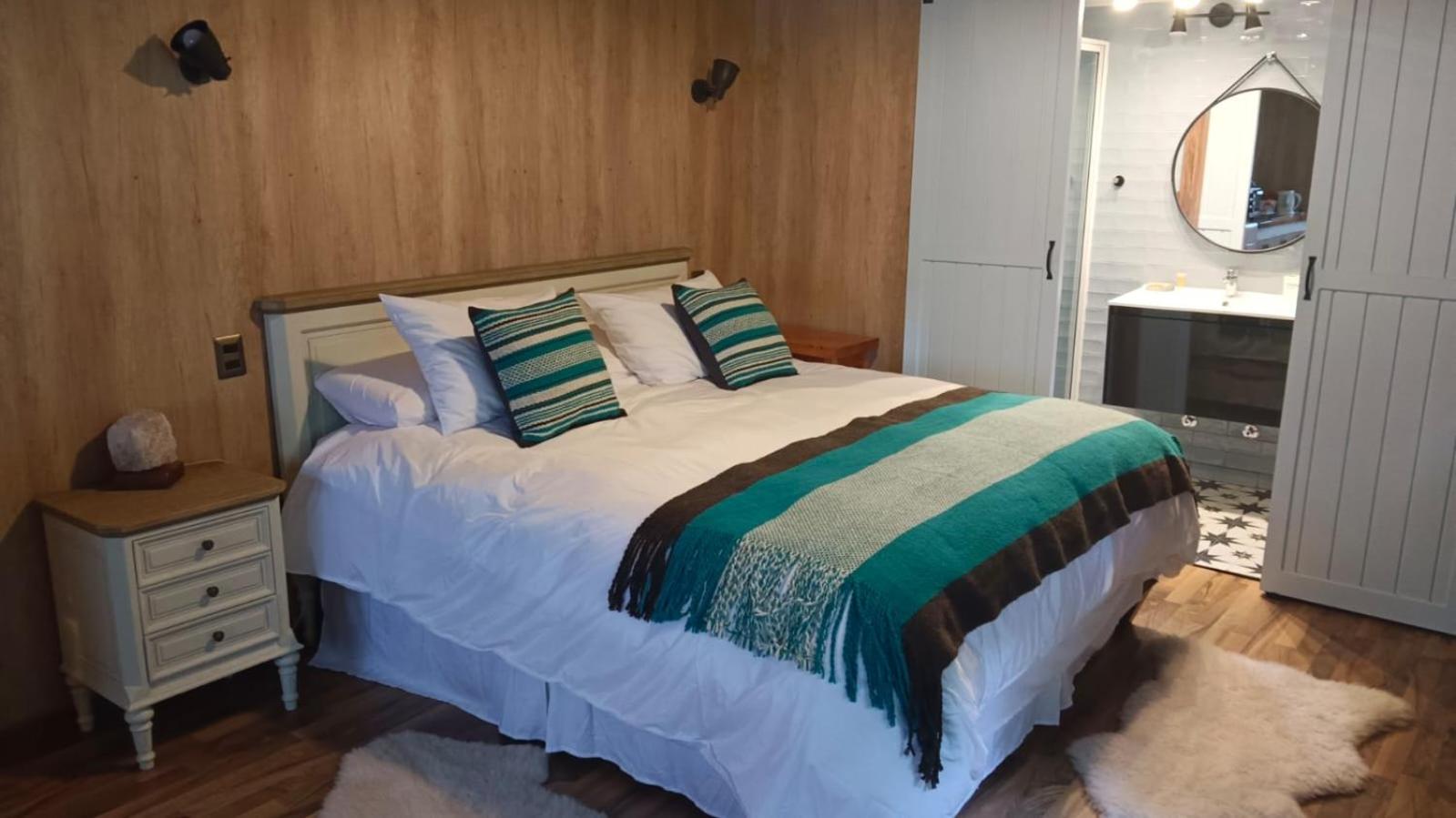 One-Bedroom House photo 3