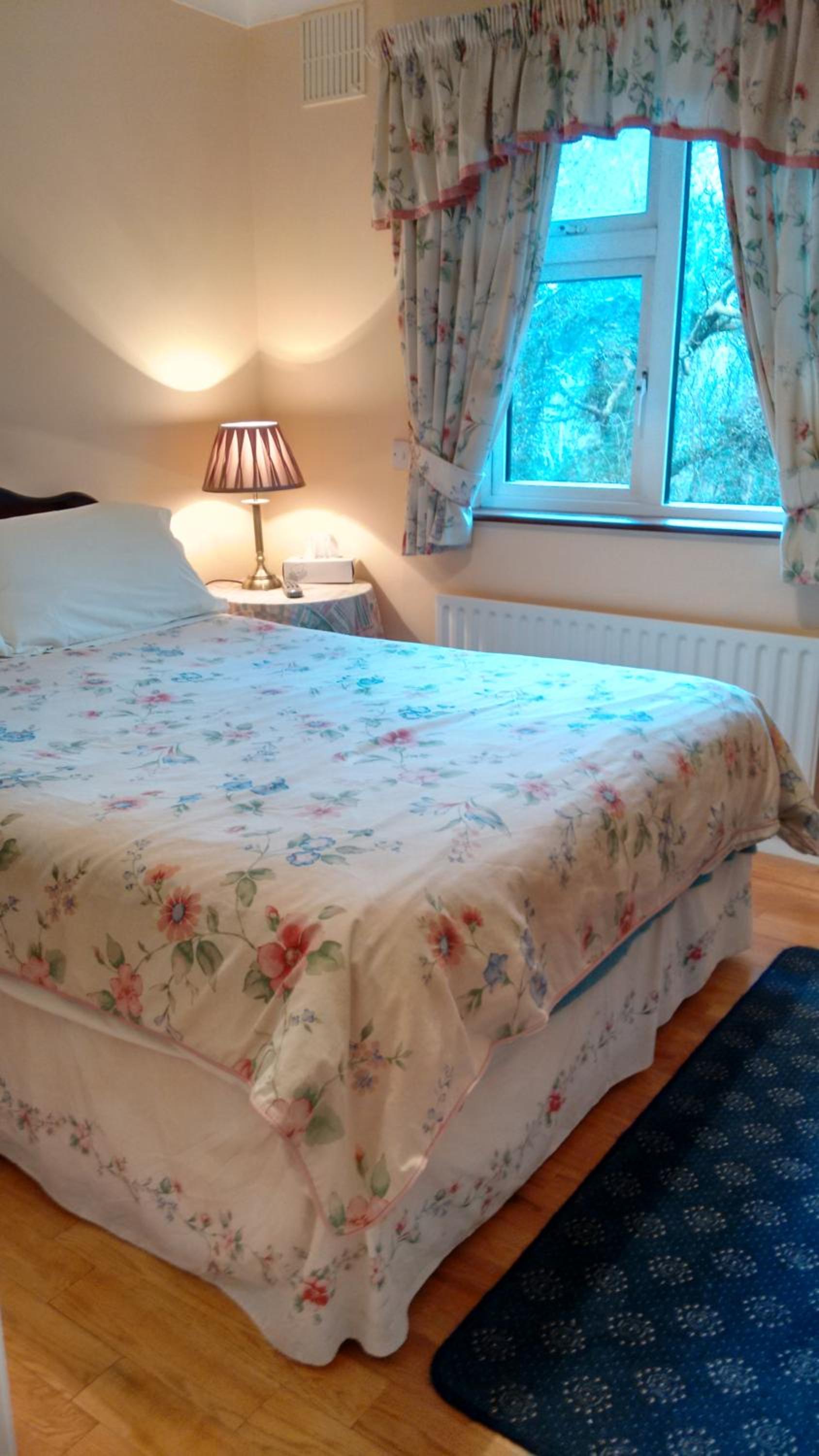 Double Room with Private Bathroom - Photo 24