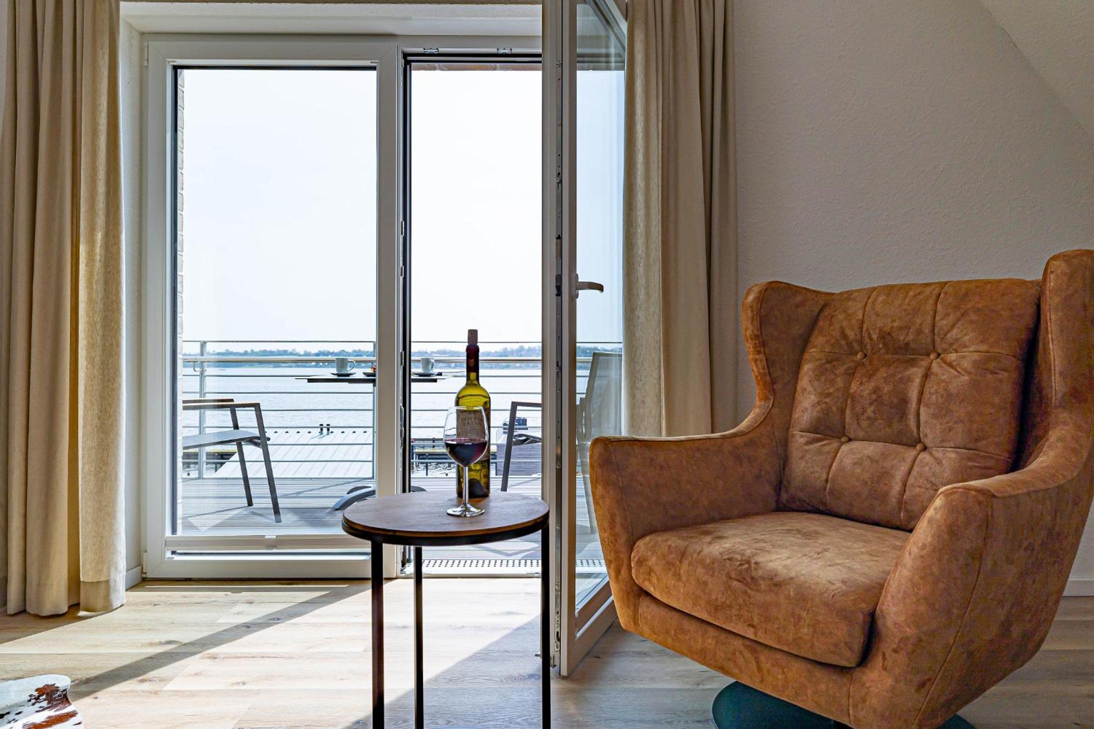 Apartment with Sea View photo 3