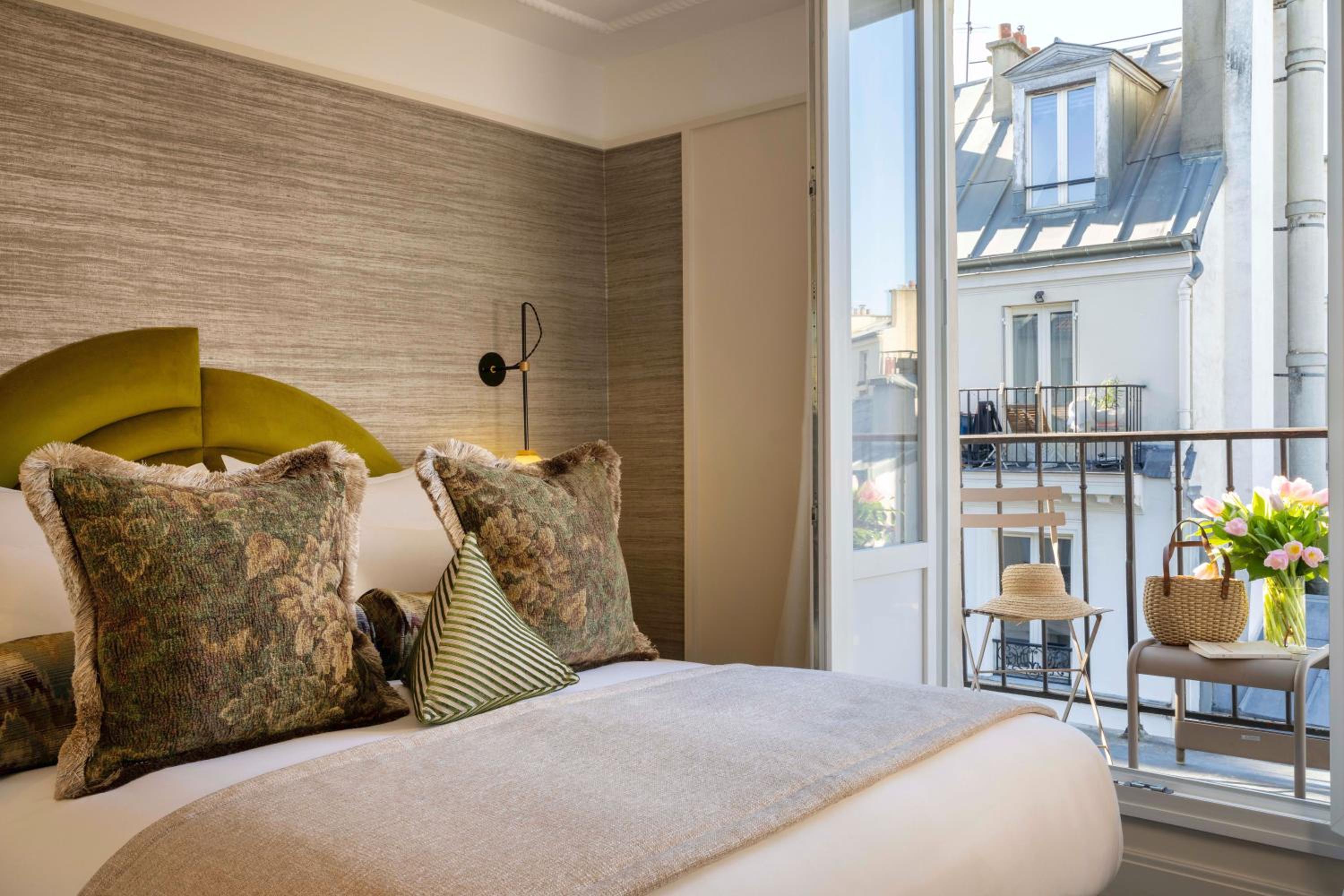 Superior Double Room with Balcony photo 2