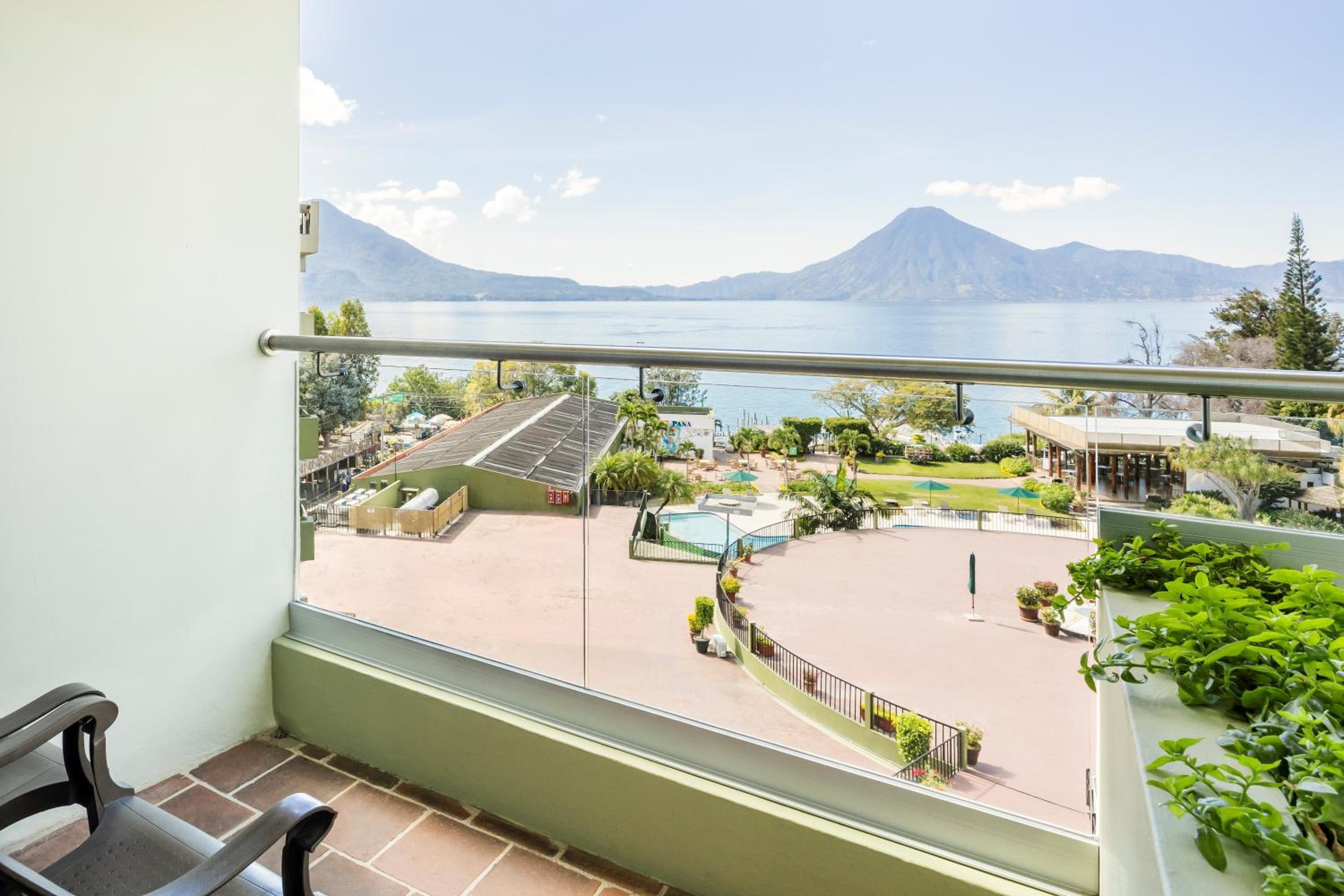 Lake View Premium Room - Photo 4