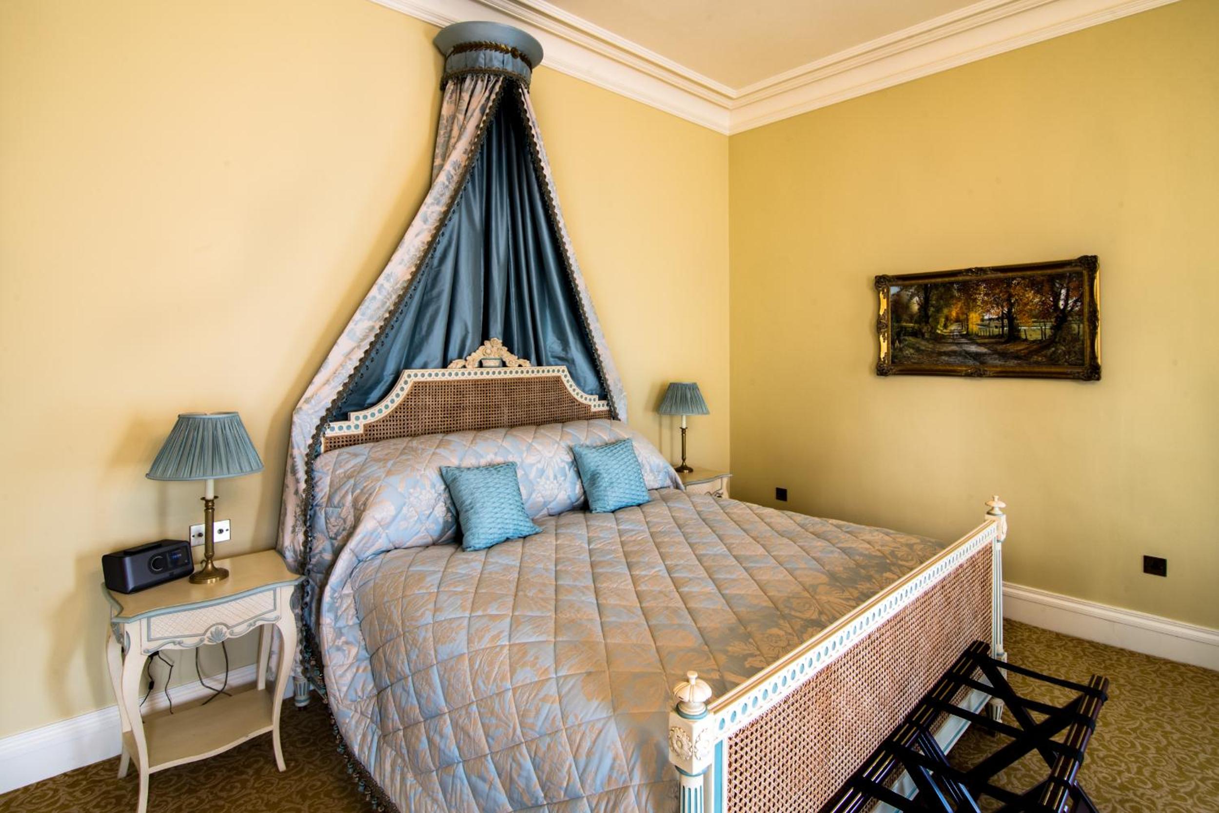 Castle Large Double Room photo 1