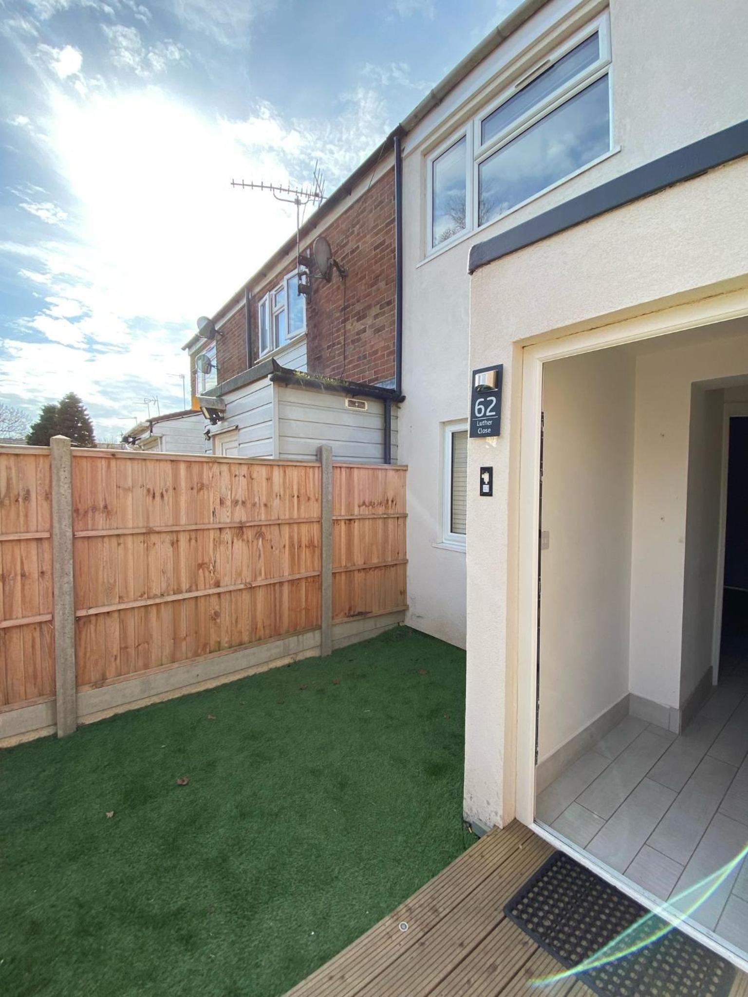 Double Room with Shared Bathroom