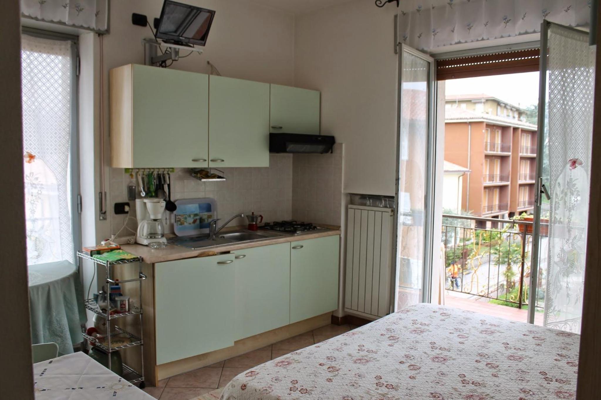 Studio (2 Adults)