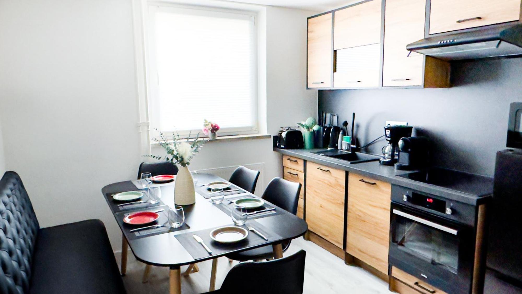 Three-Bedroom Apartment photo 1
