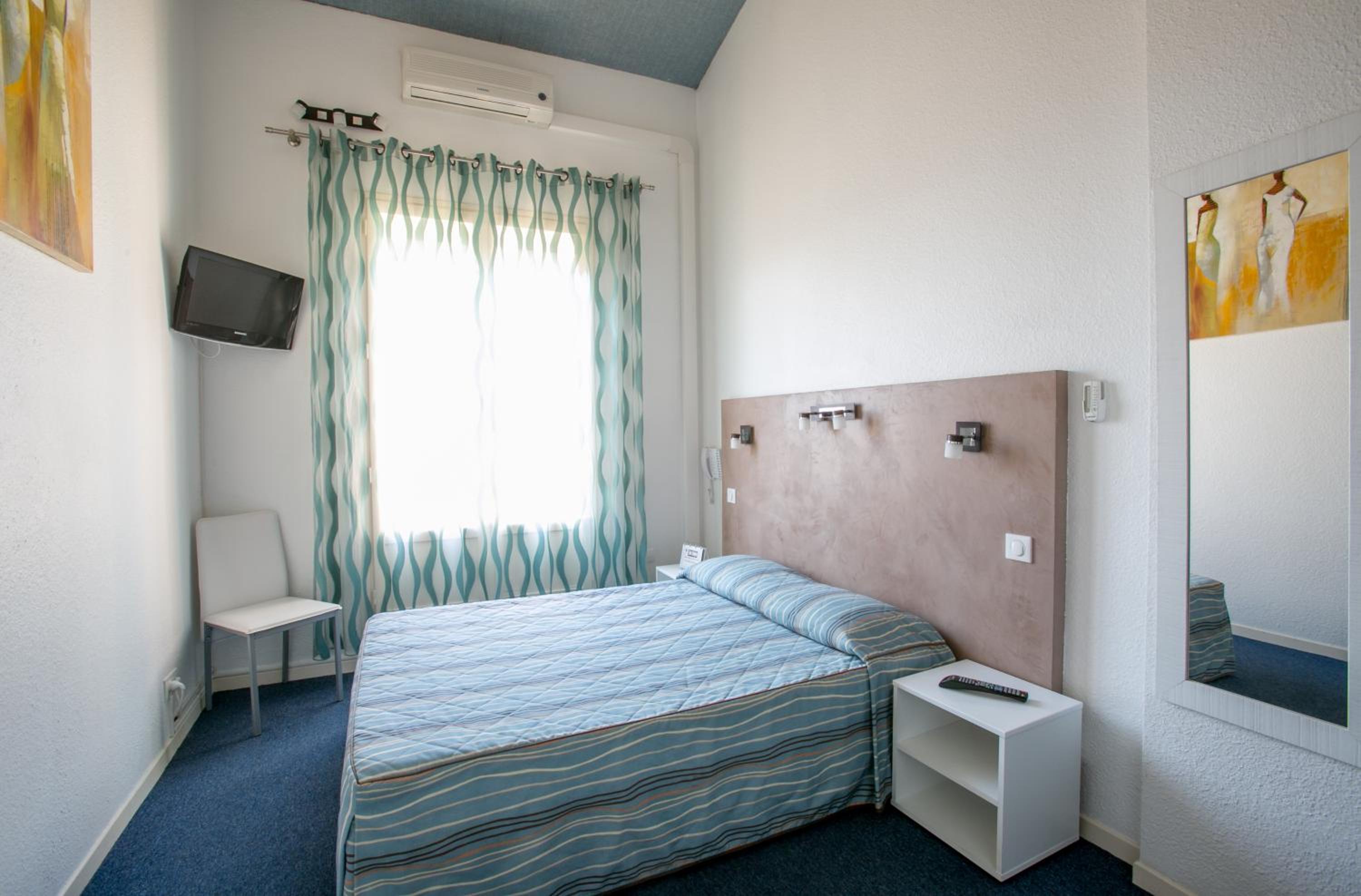 Superior Double or Twin Room with Terrace