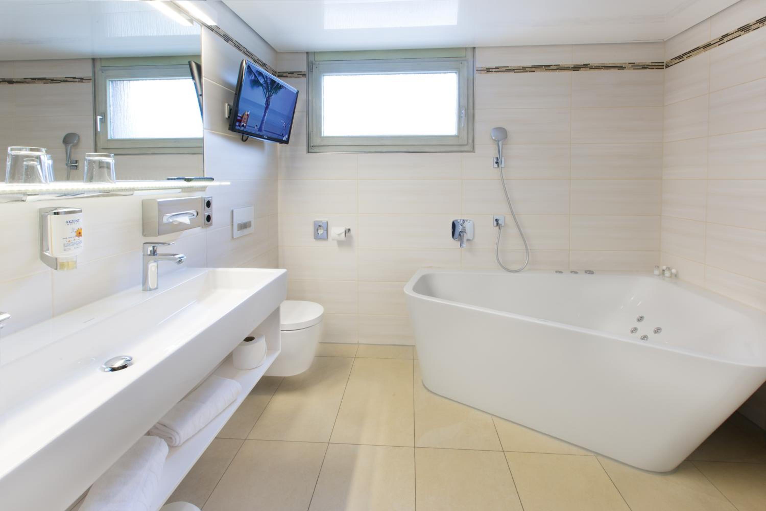 Junior Suite - Photo 8