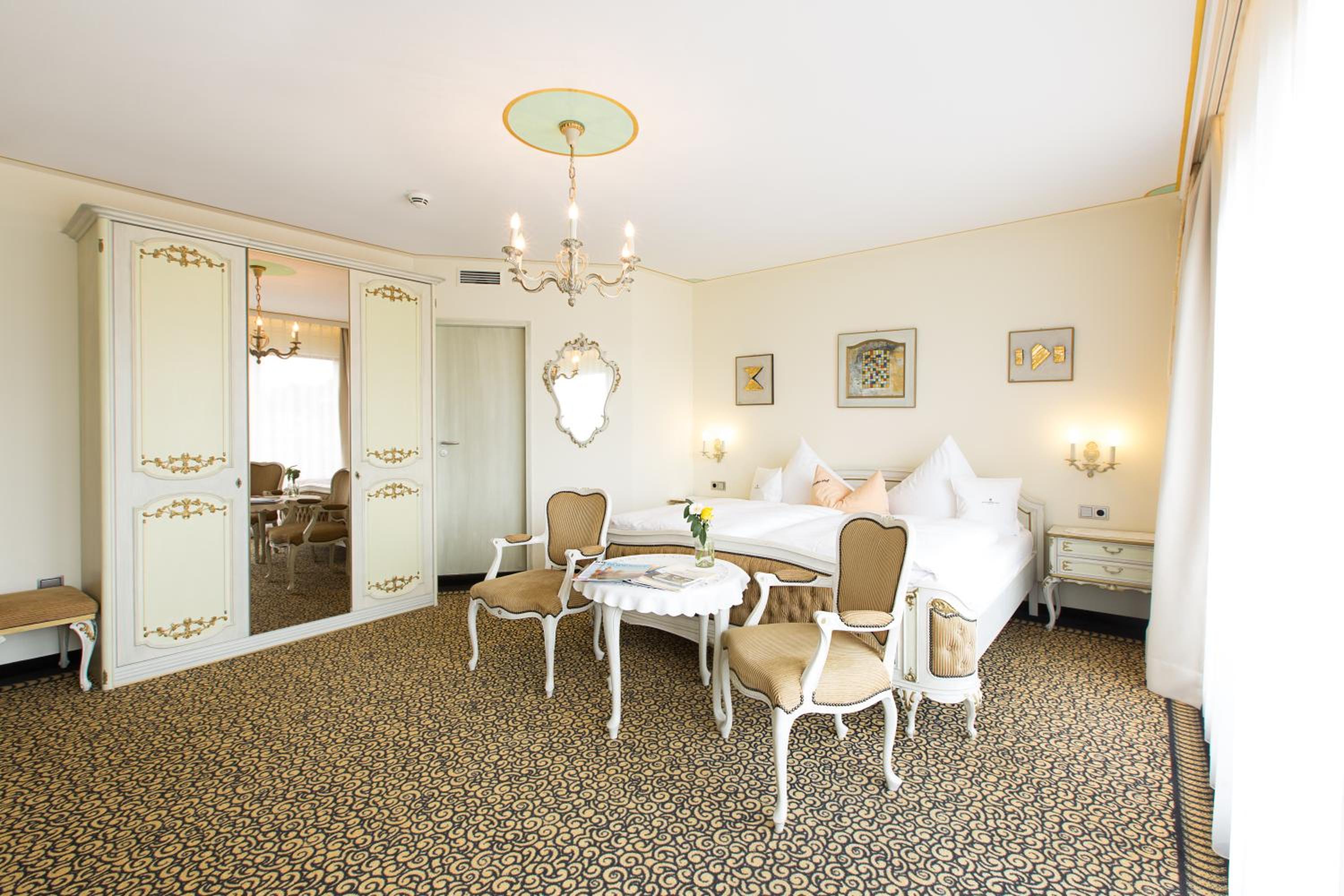 Junior Suite - Photo 6