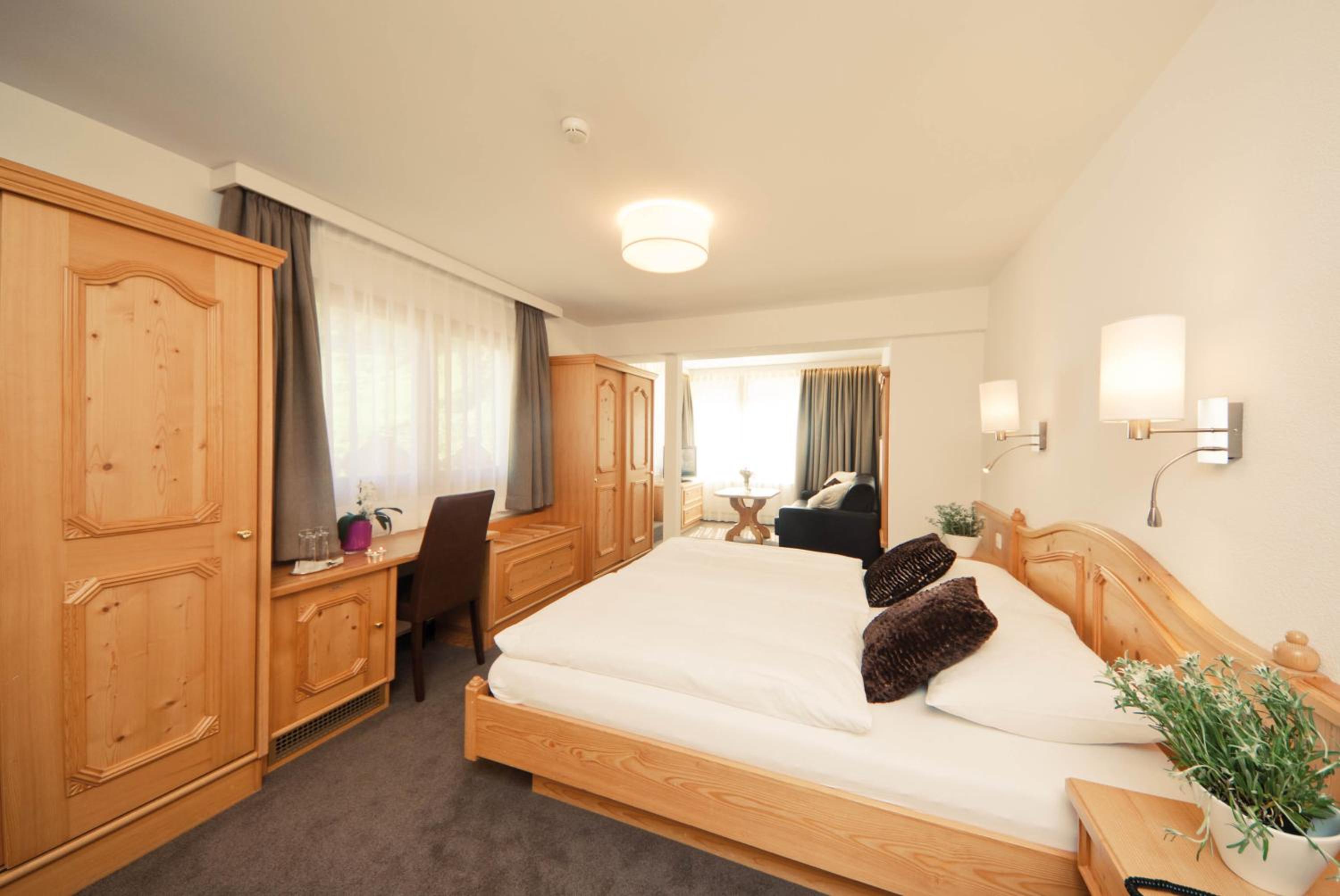 Standard Double Room photo 2