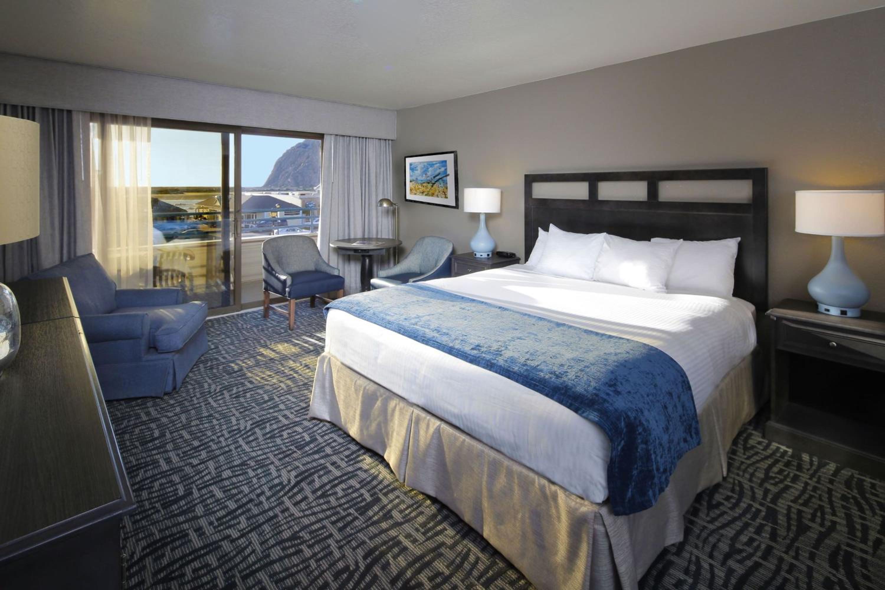 King Room with Bay View - Stairs Only  - Photo 3