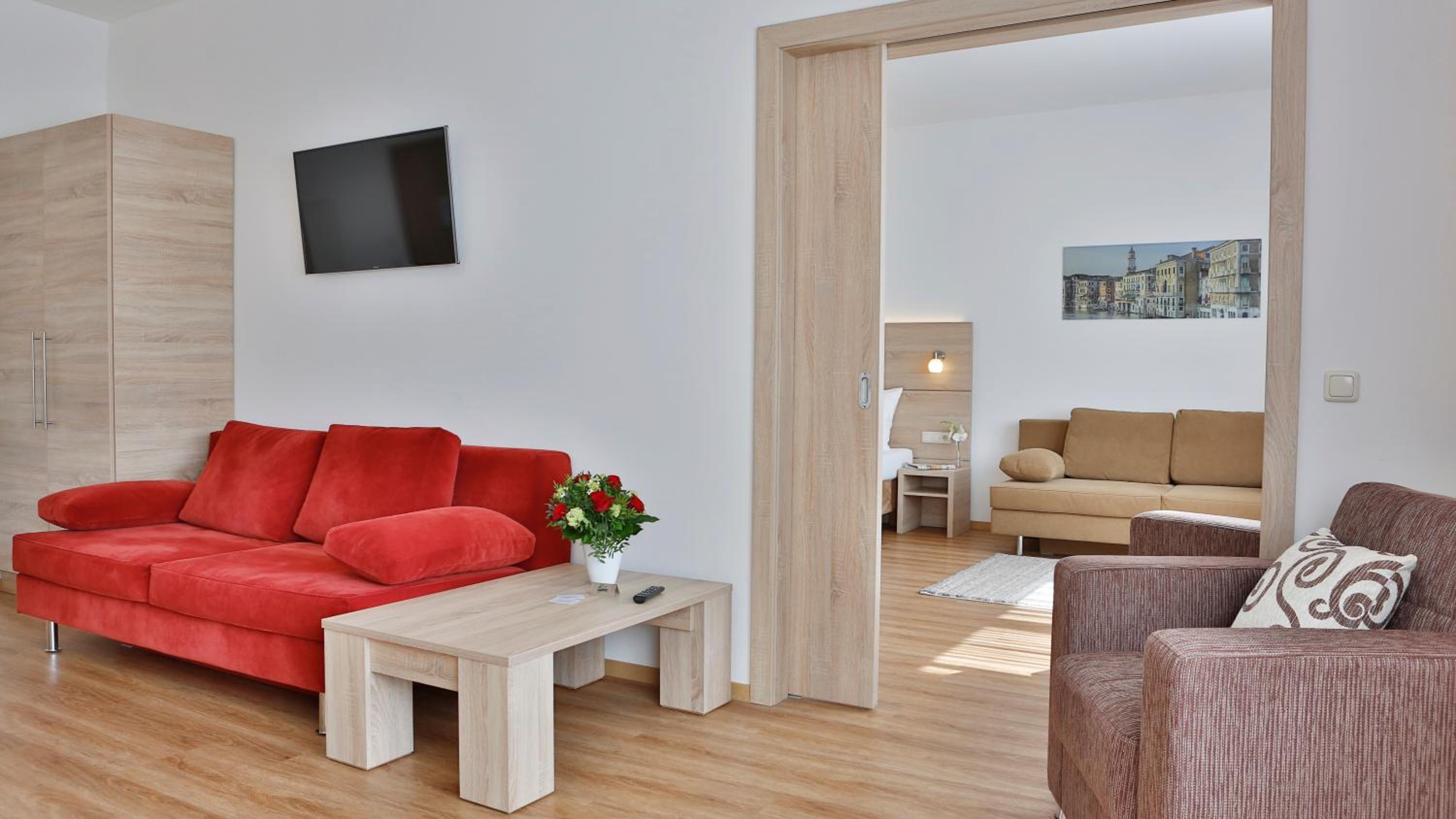Family Suite - Photo 1