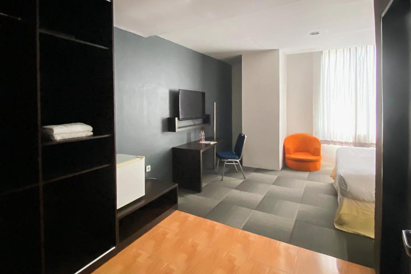Standard Double Room photo 3