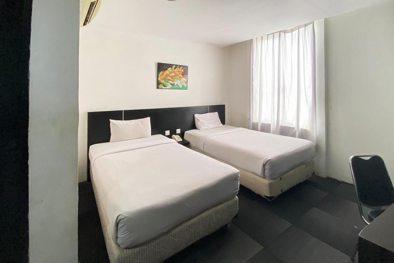 Standard Twin Room photo 1