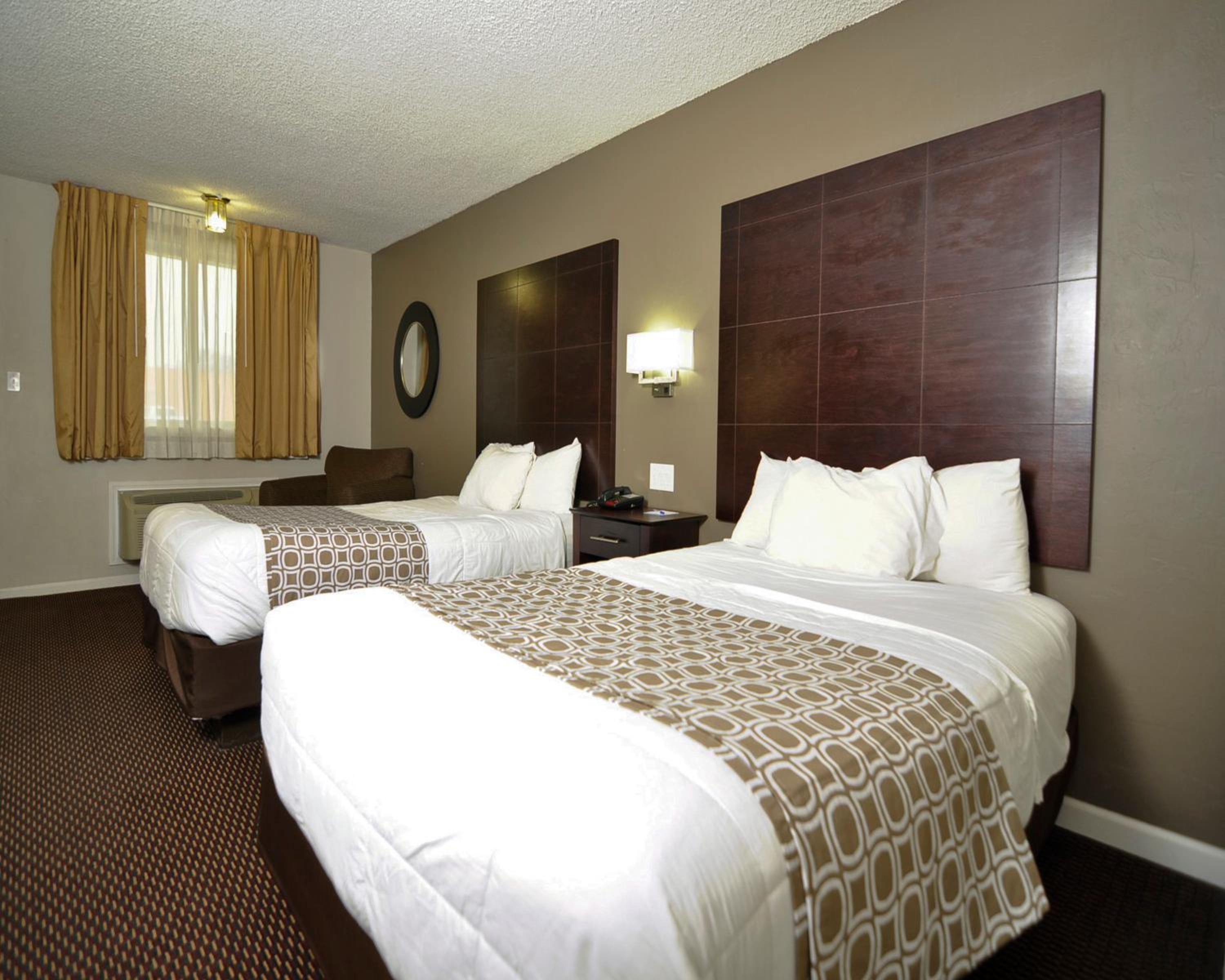 Double Room with Two Double Beds - Non-Smoking - Photo 5
