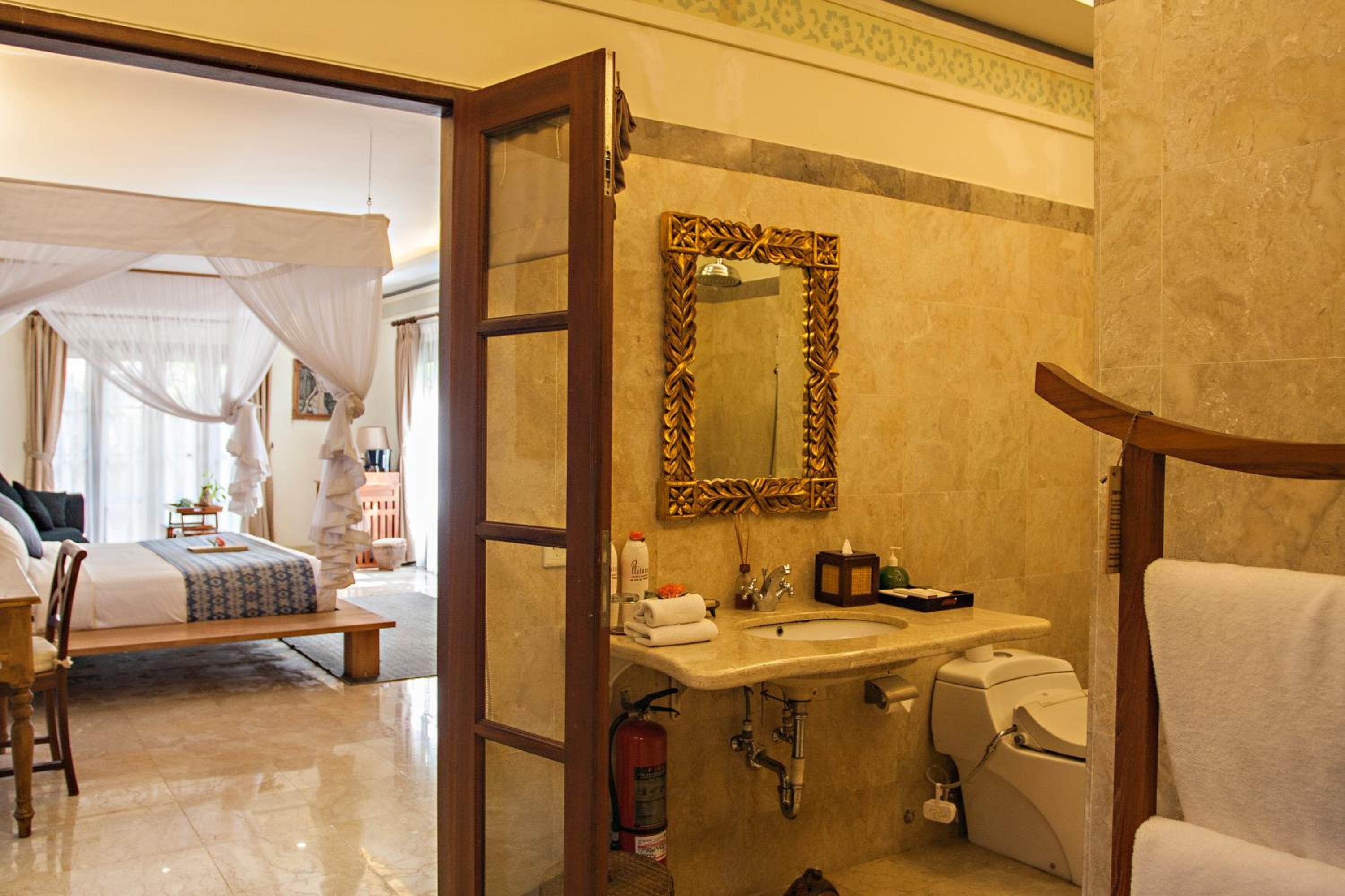 Room Only - Two Bedroom Pool Villa - Photo 3