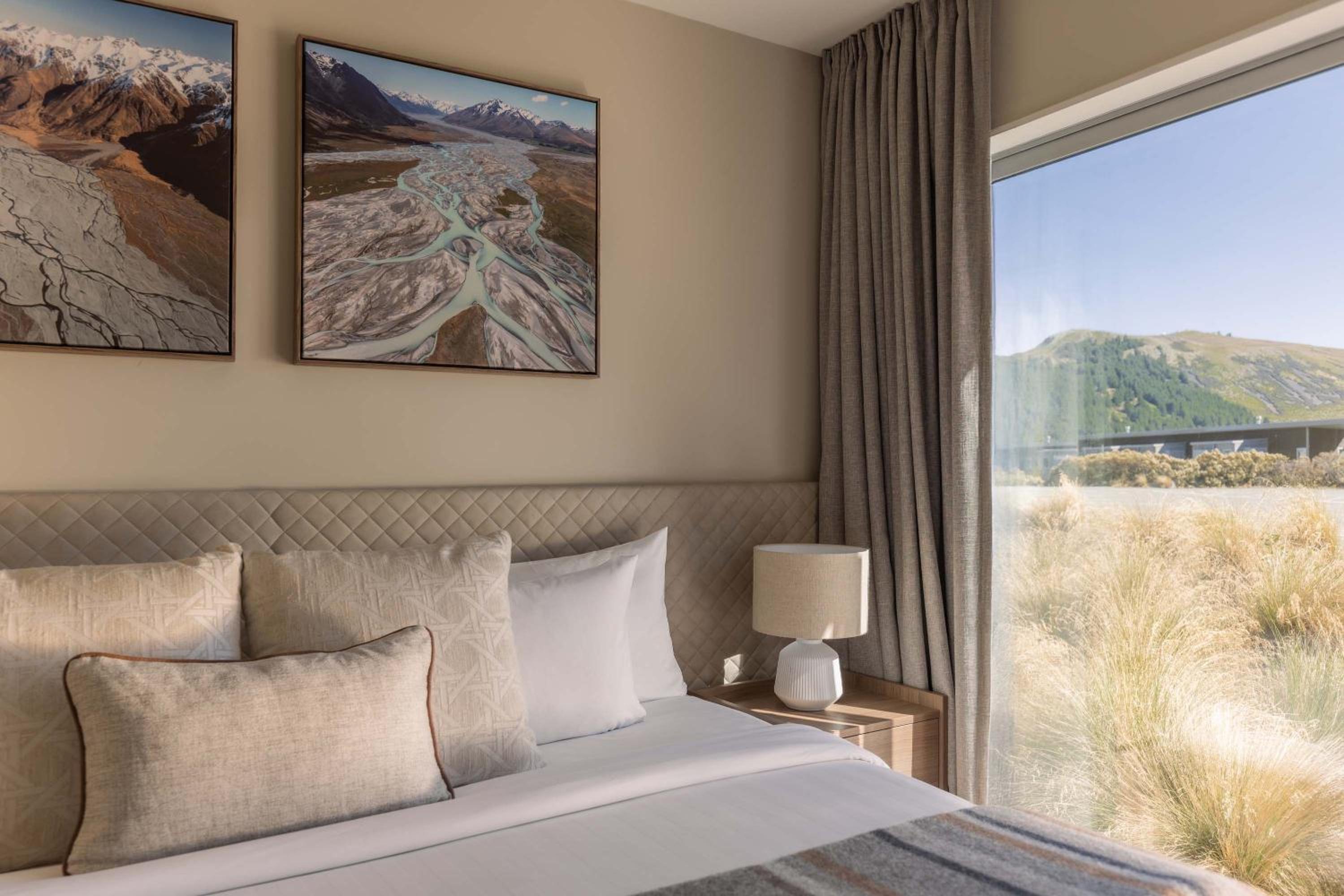 Two-Bedroom Mountain View Suite - Photo 8