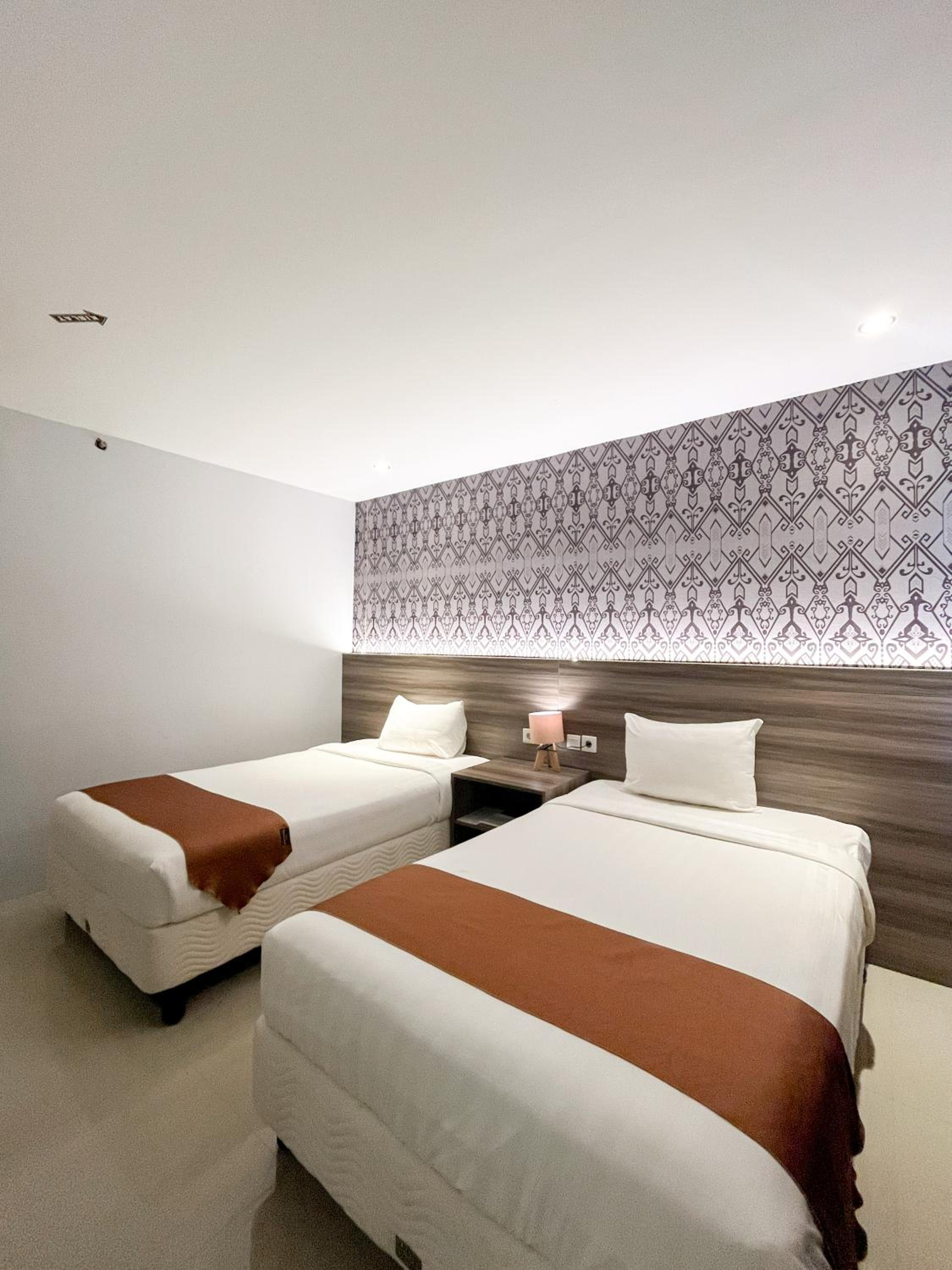 Deluxe Twin Room - Photo 5